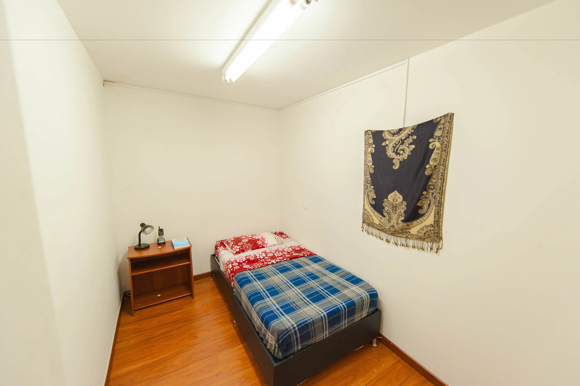 Economy Single room full double bed