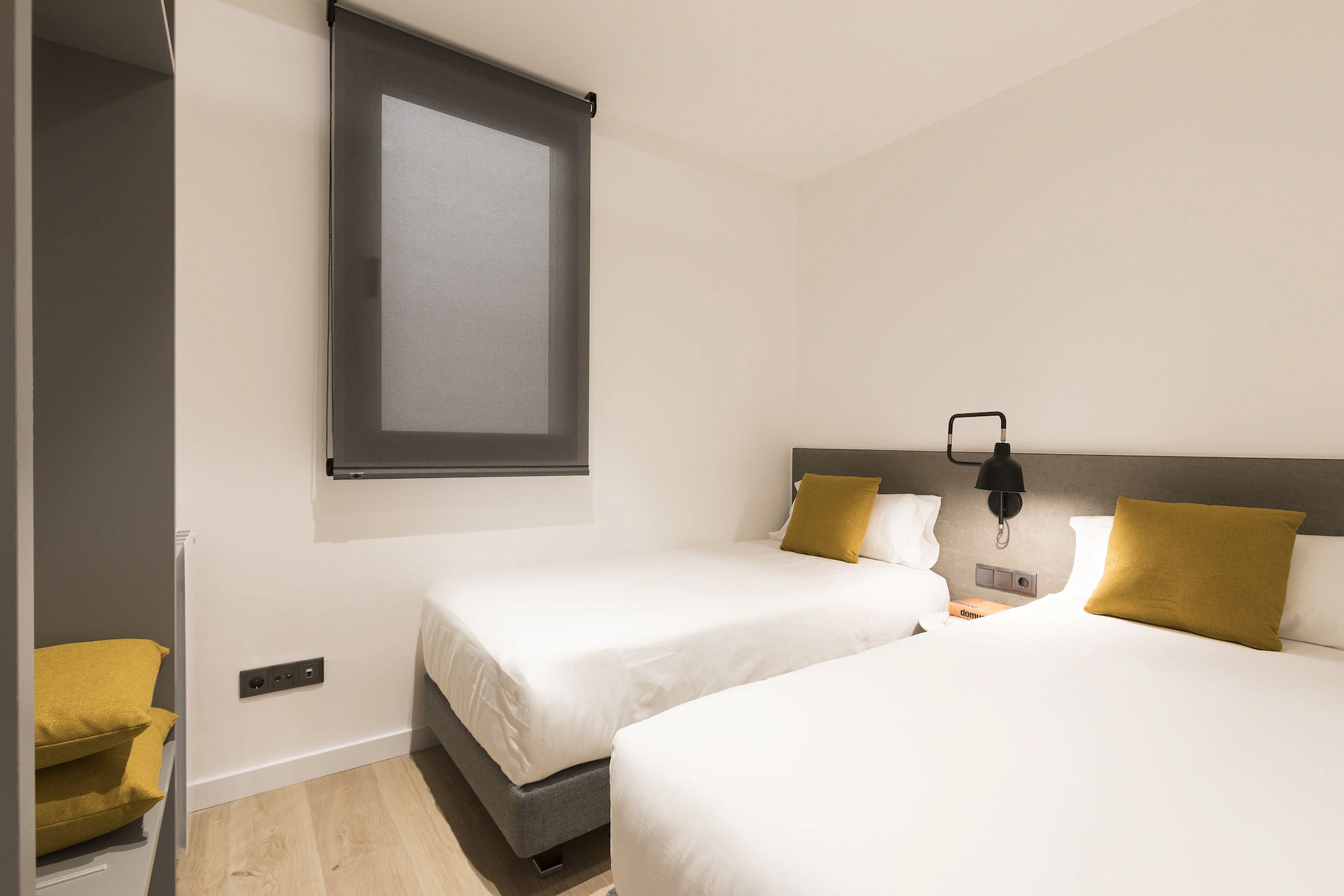 3 Bedrooms Single Apartment