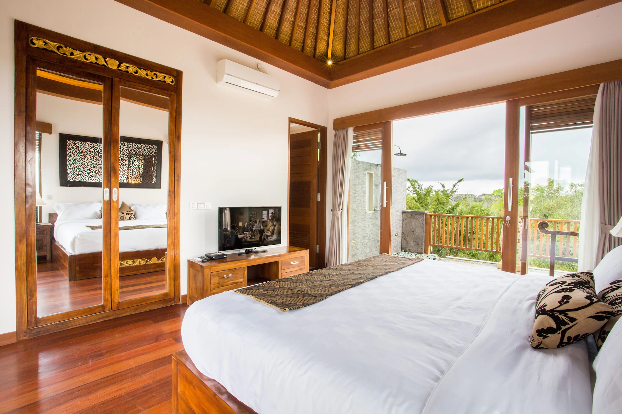 3 Bedrooms Deluxe Single Villa