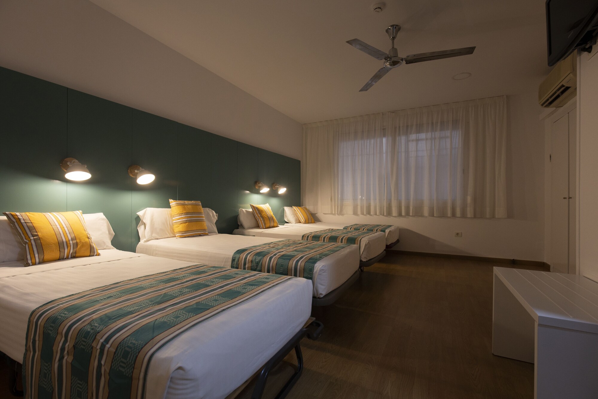 Double room full double bed