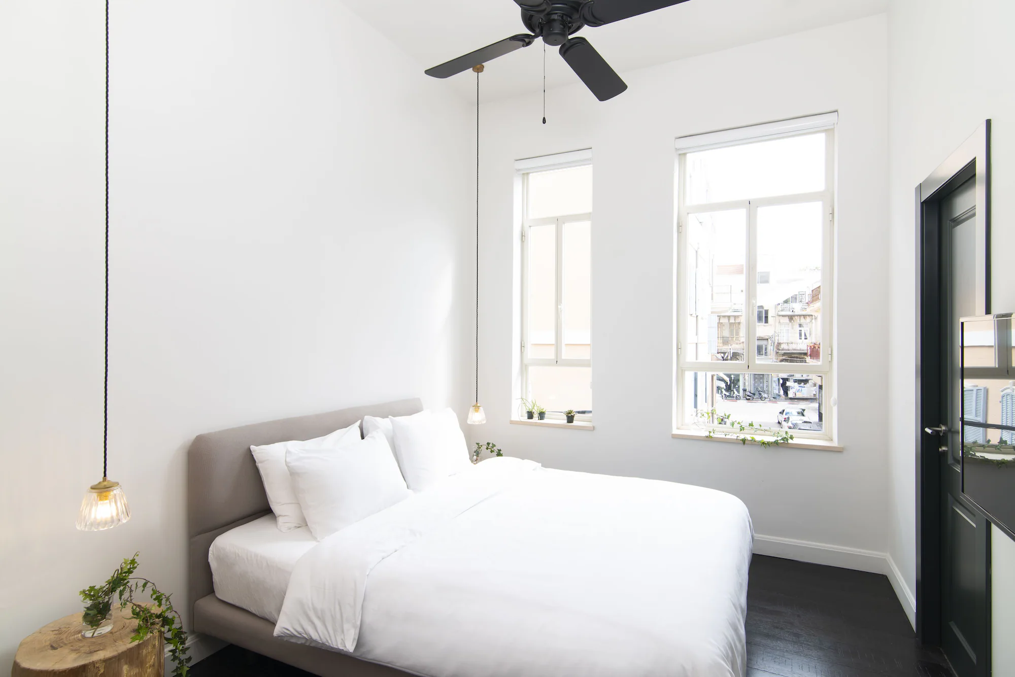 Business Single room full double bed