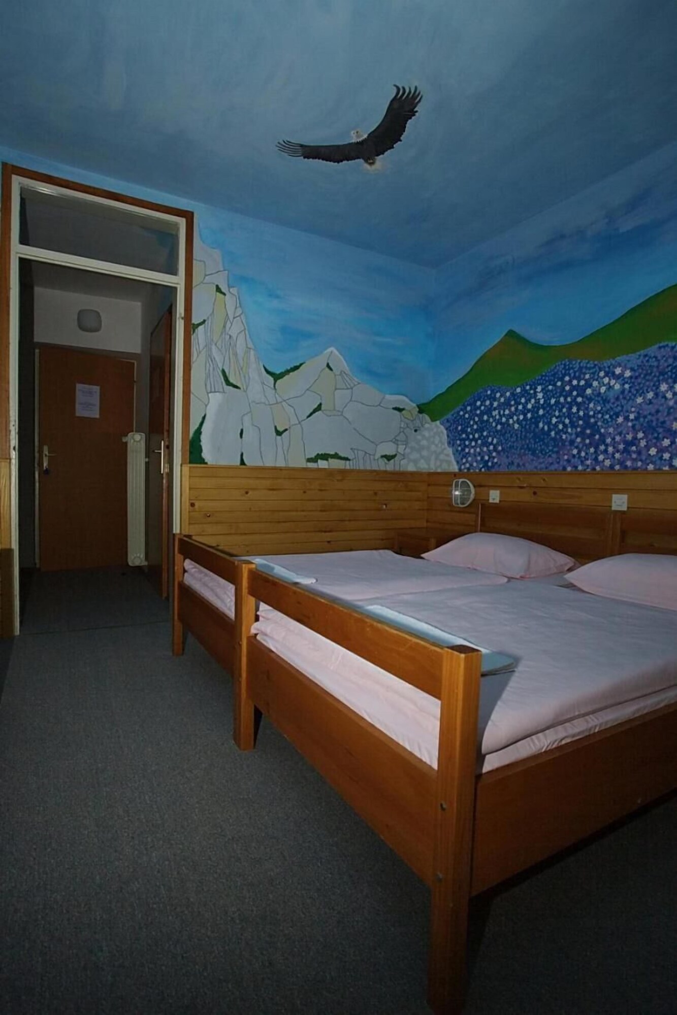 Standard Double room twin beds
