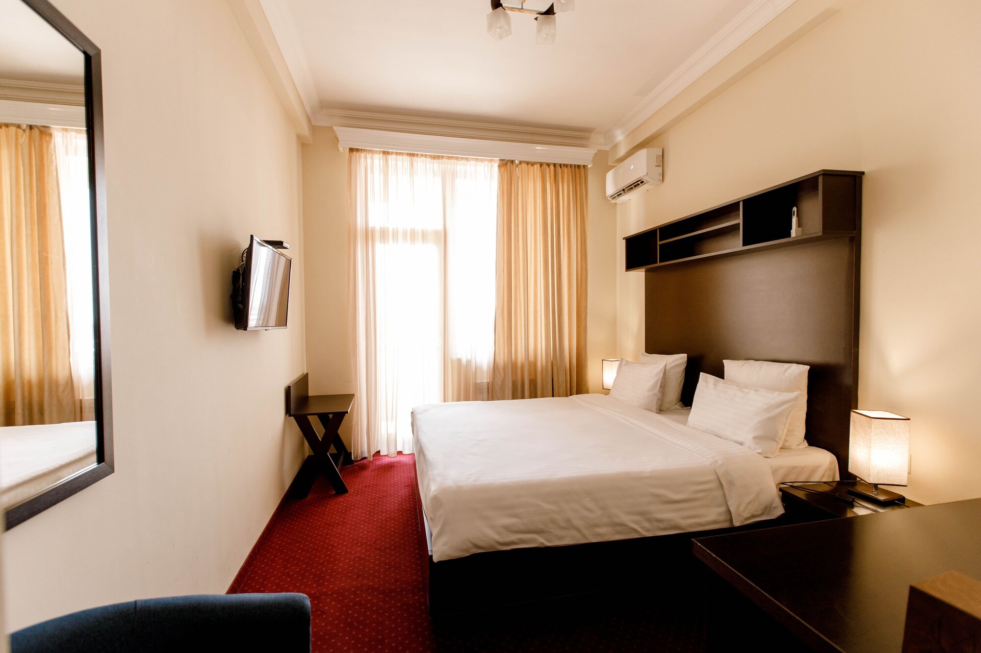 Double Suite with view twin beds