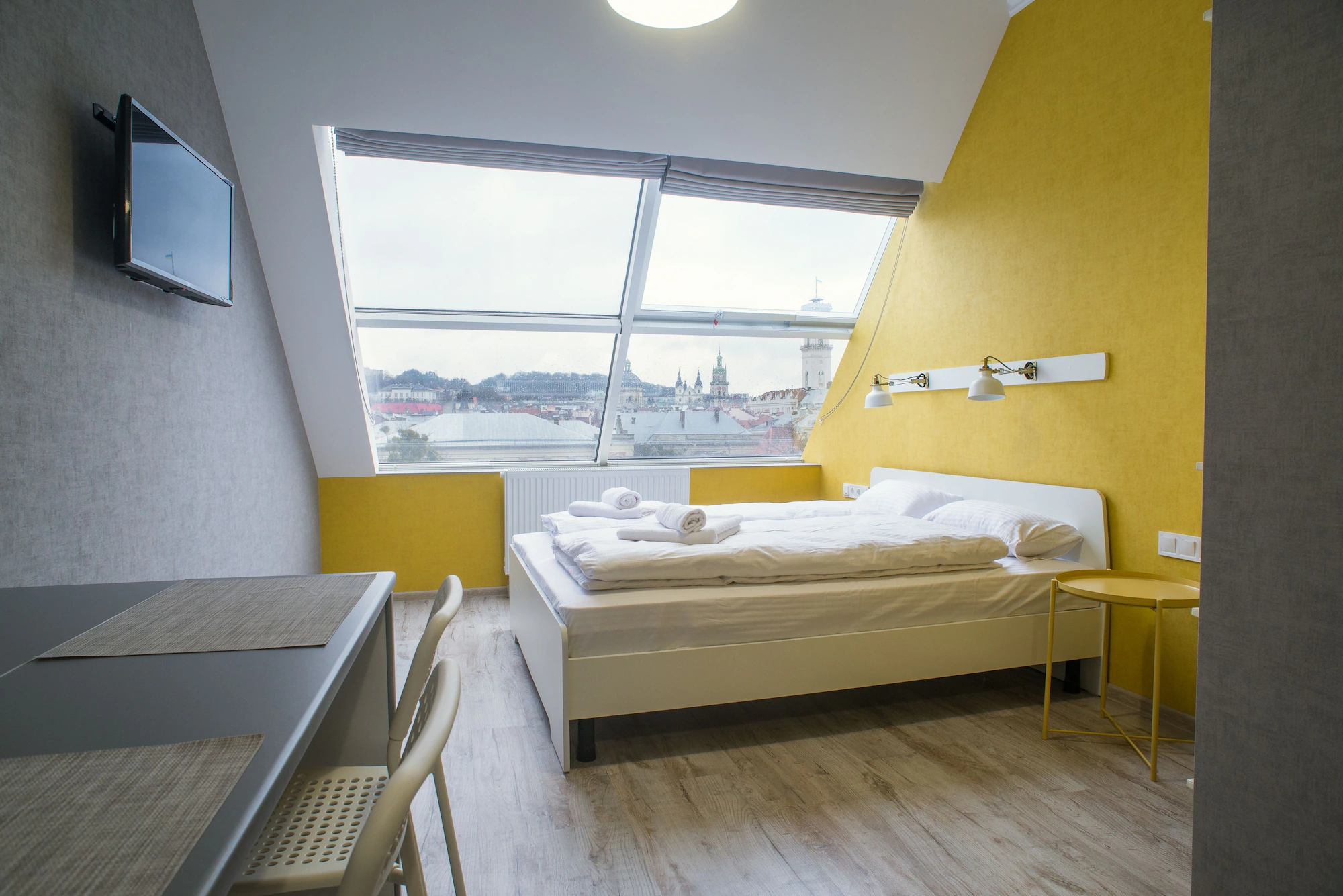 Opera Passage Hotel & Apartaments - 리비우