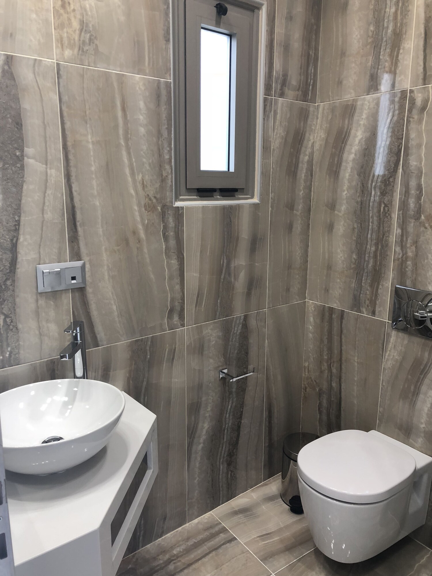 1 Bedroom Double Family Suite full double bed