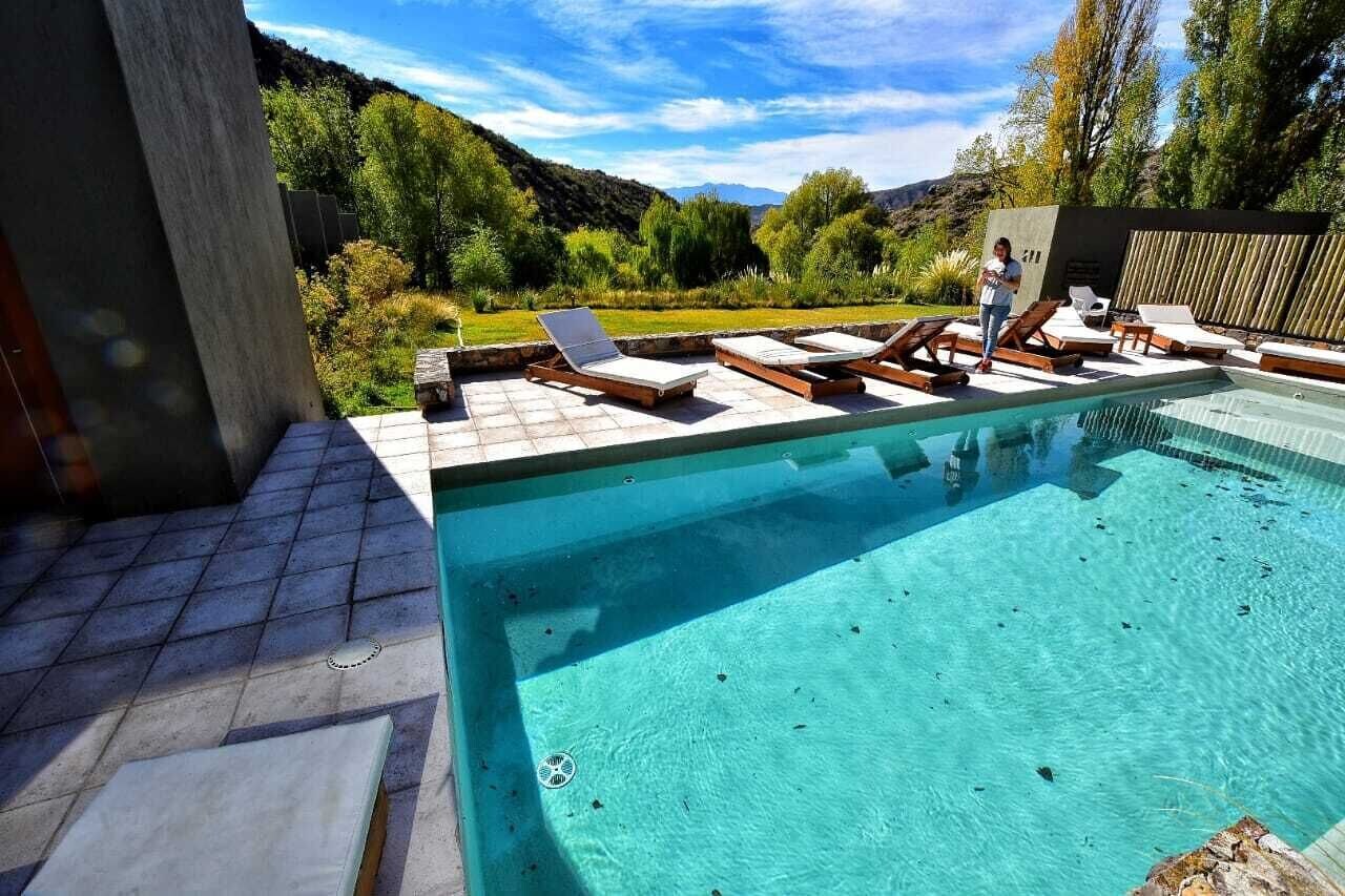 Standard Double room with river view full double bed