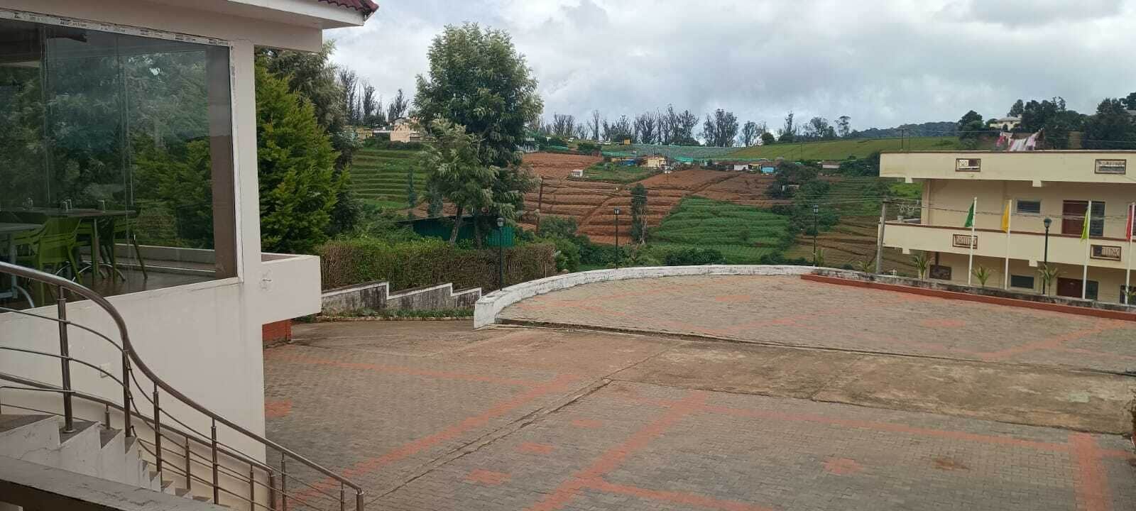 Lms Palve Sugavasam - Ooty