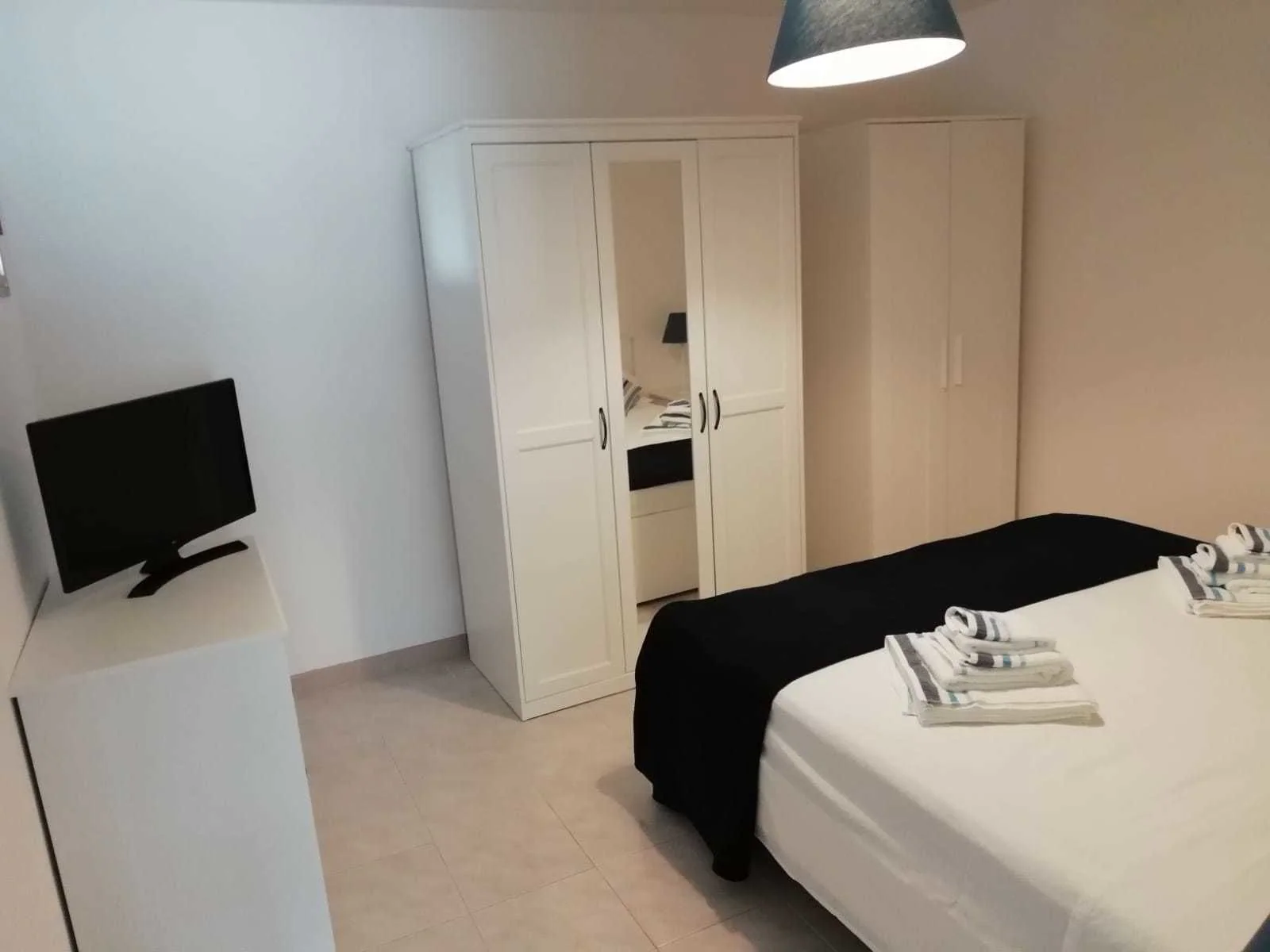 Standard Double room full double bed