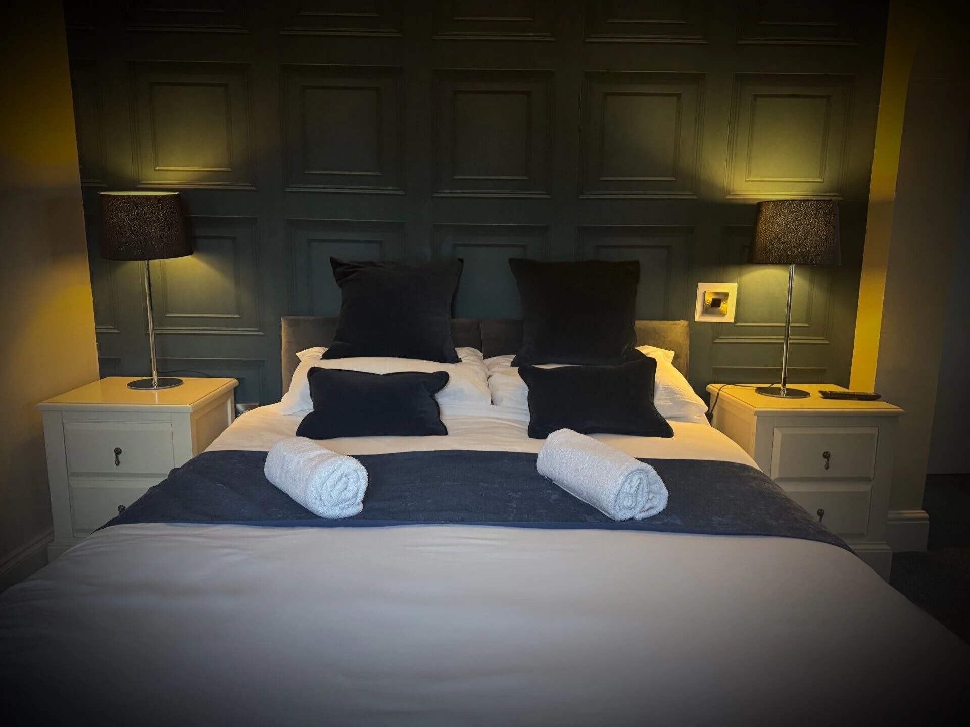 Deluxe Double room with sea view full double bed