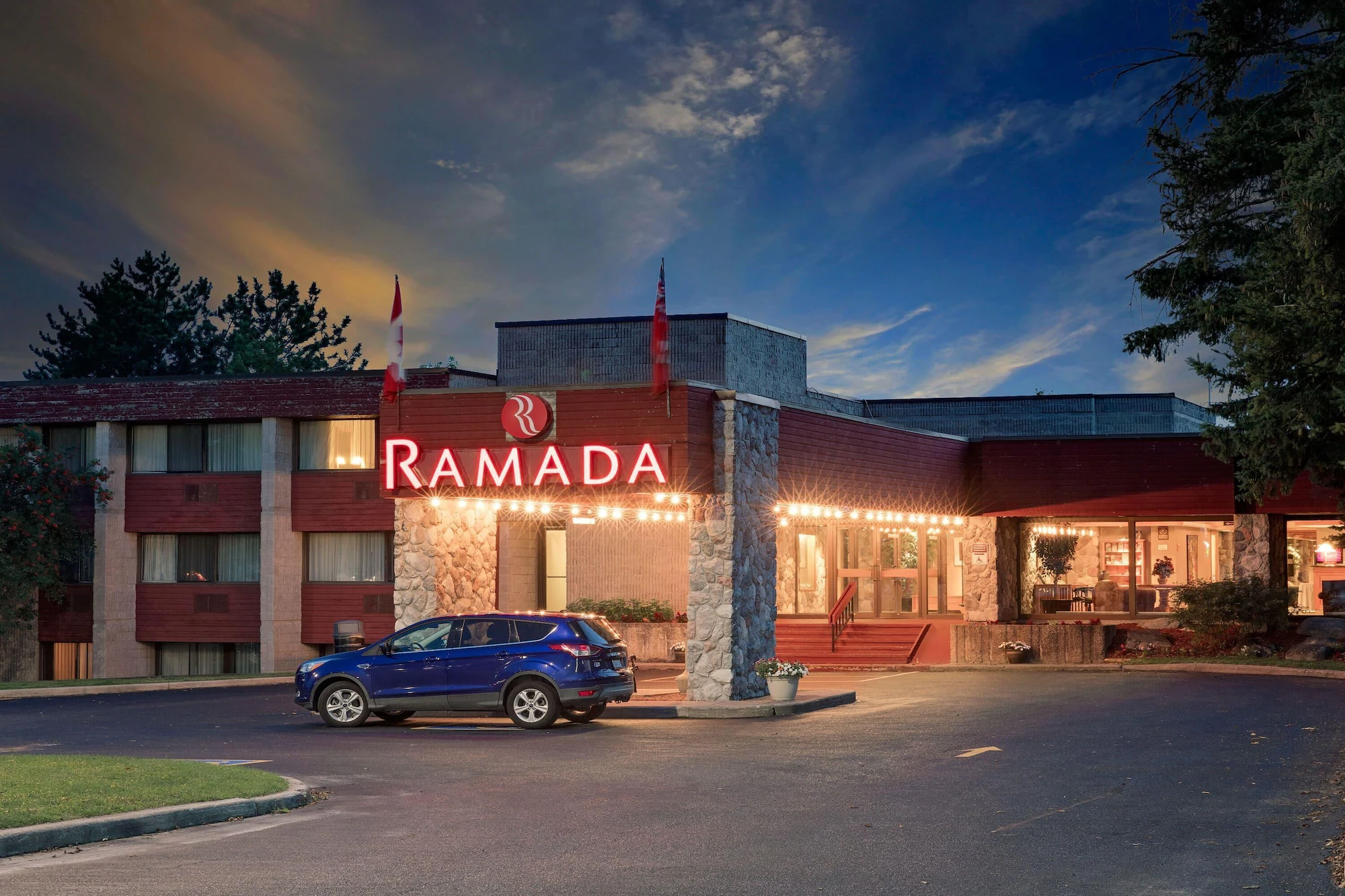 Ramada By Wyndham Pinewood Park Resort North Bay - North Bay