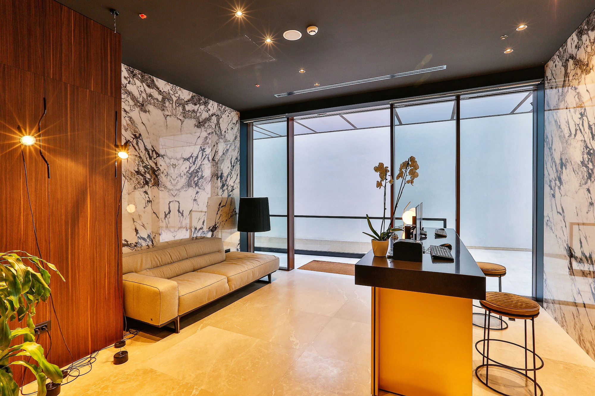 Deluxe Double room with sea view full double bed