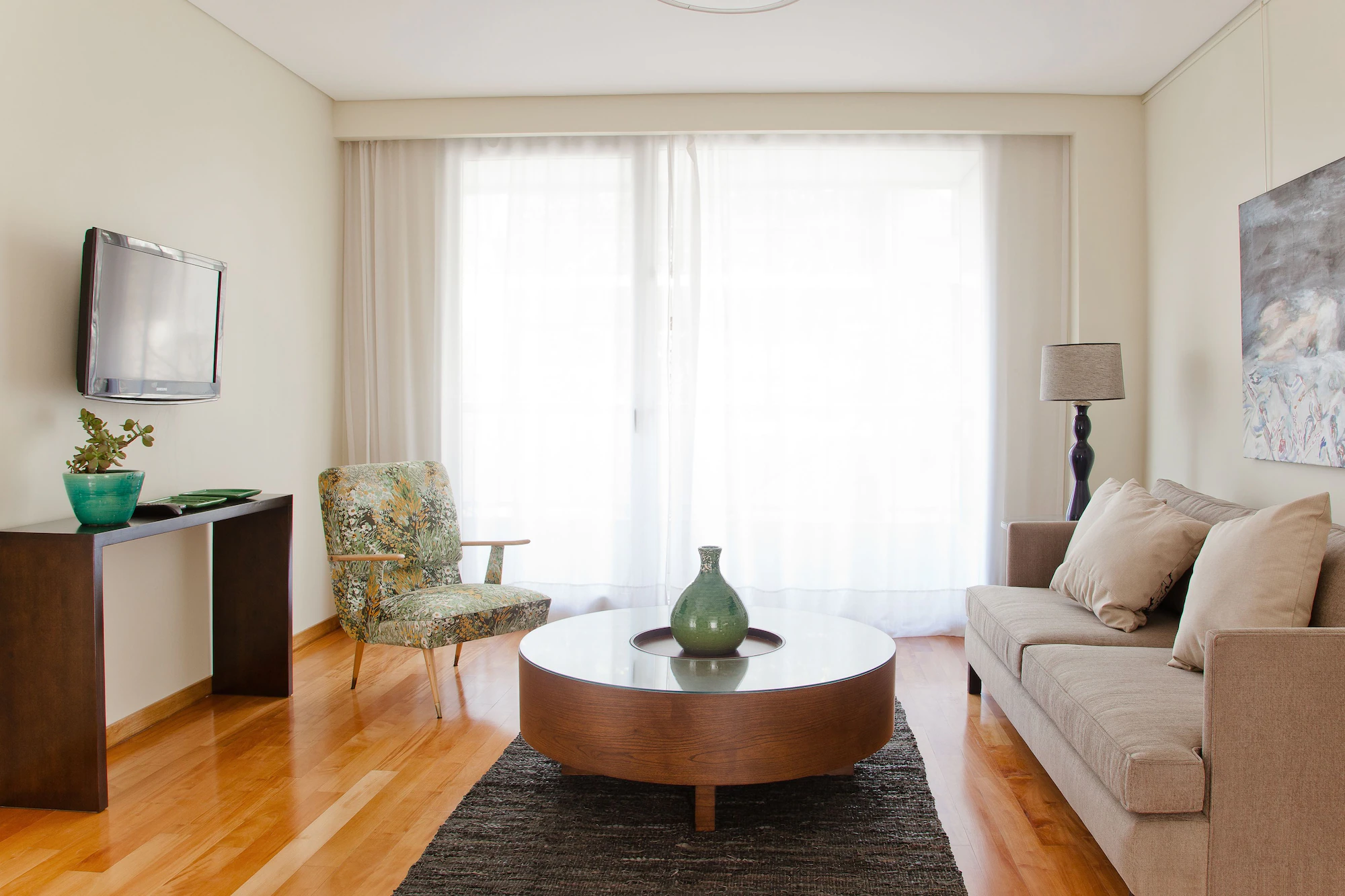 1 Bedroom Double Apartment full double bed