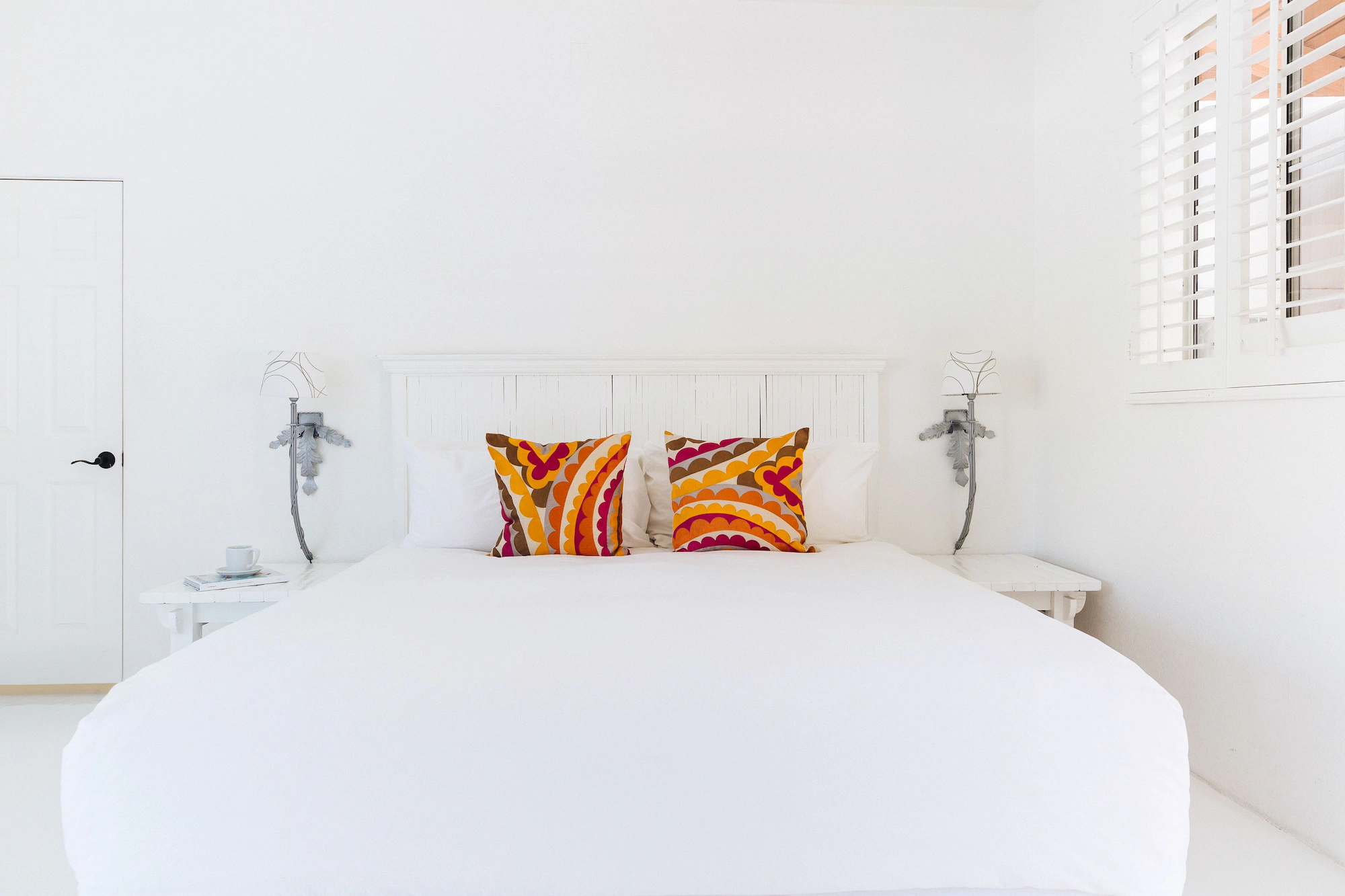 Deluxe Double room with mountain view full double bed