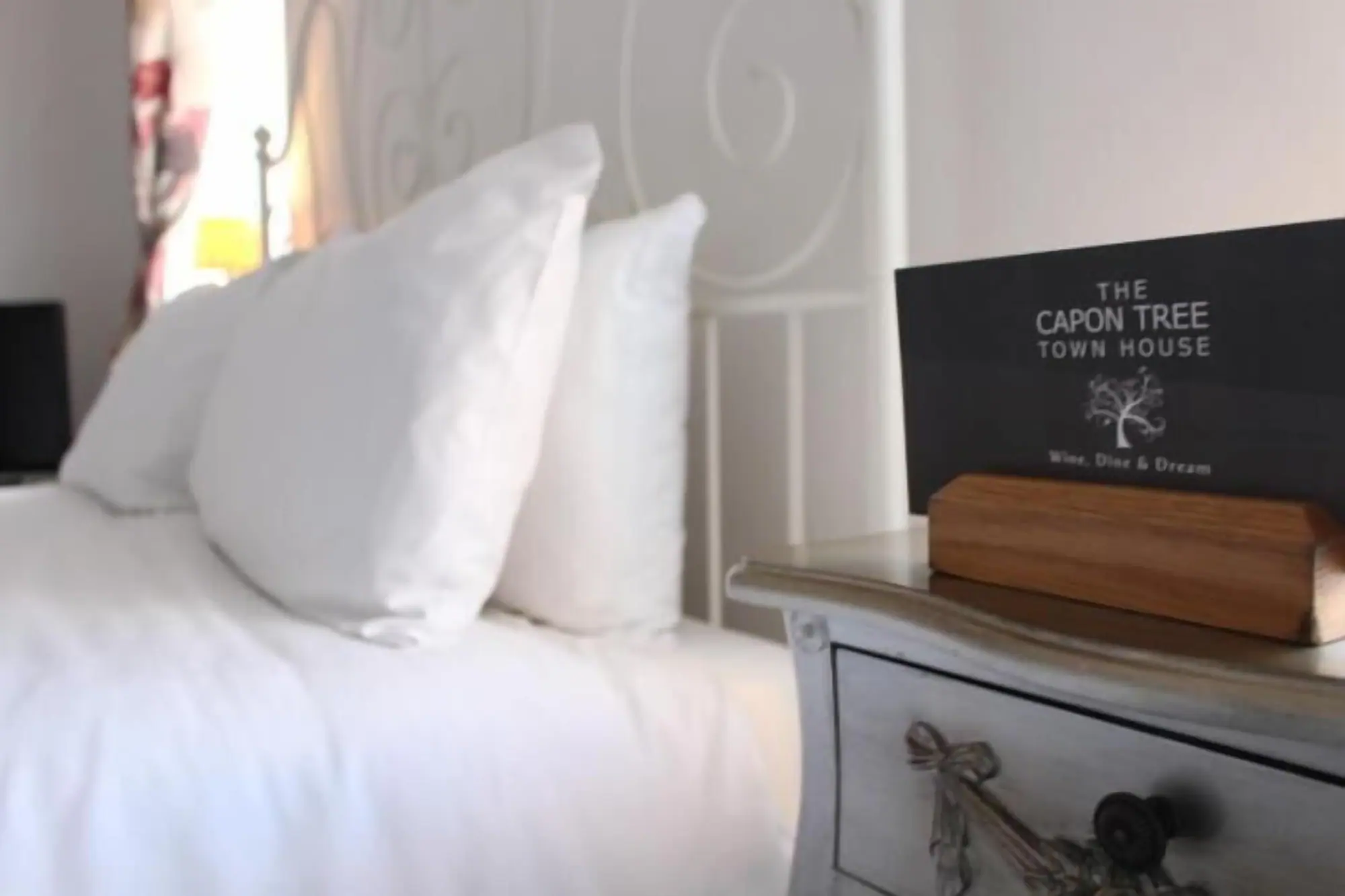 Deluxe Double room with view full double bed