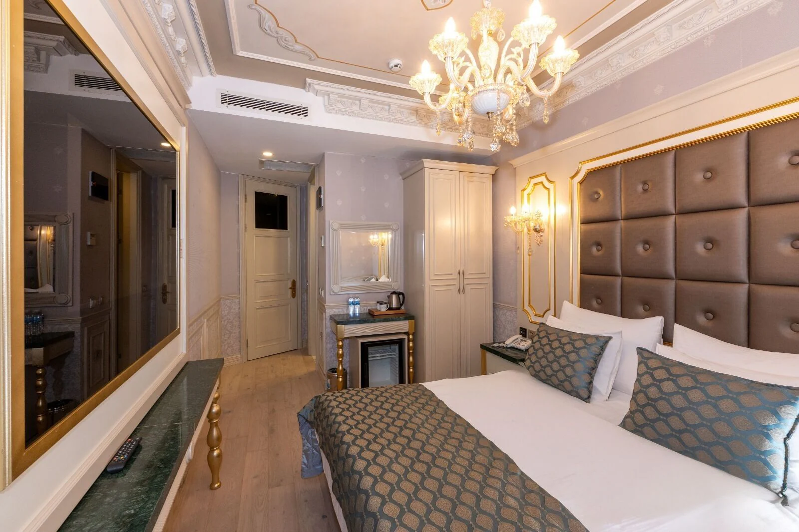 Meserret Palace Hotel - Special Category — photo 70