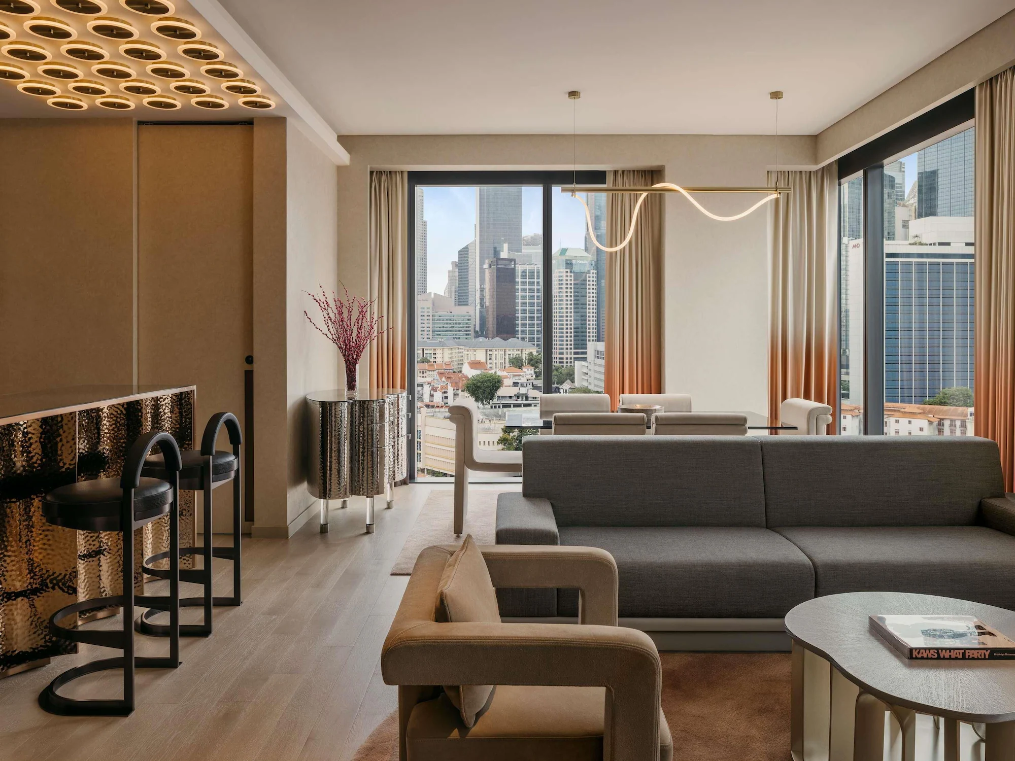 Duxton Double room with view twin beds