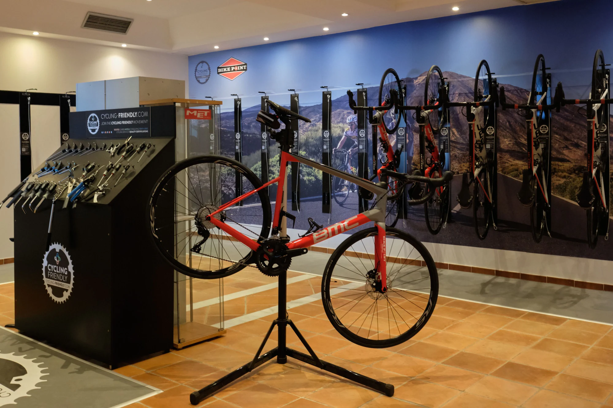 Double Preferred Club Junior Suite twin beds