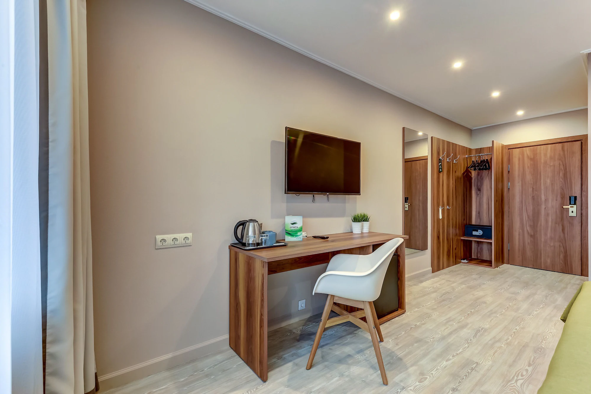 Economy Double room twin beds