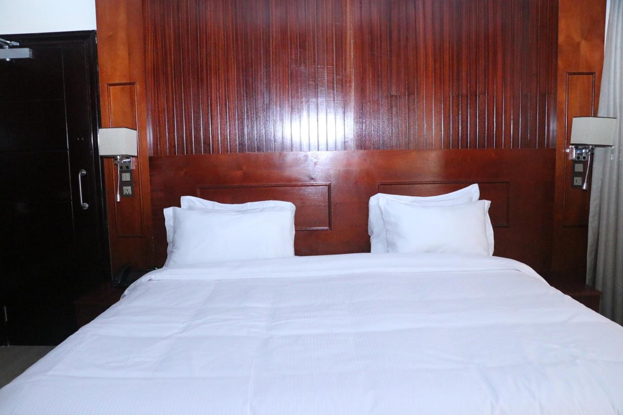 Deluxe Single room single bed
