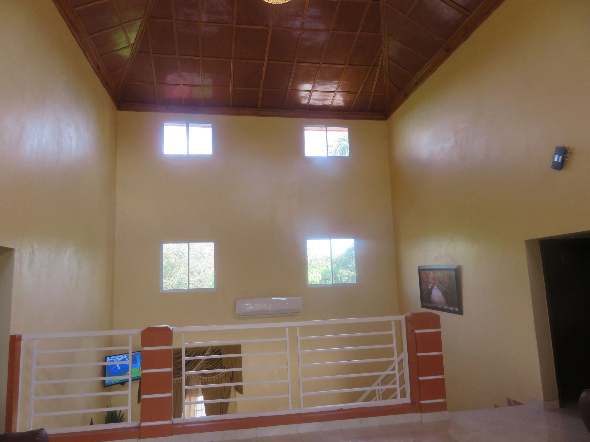 Comfort Plus Hotel exterior