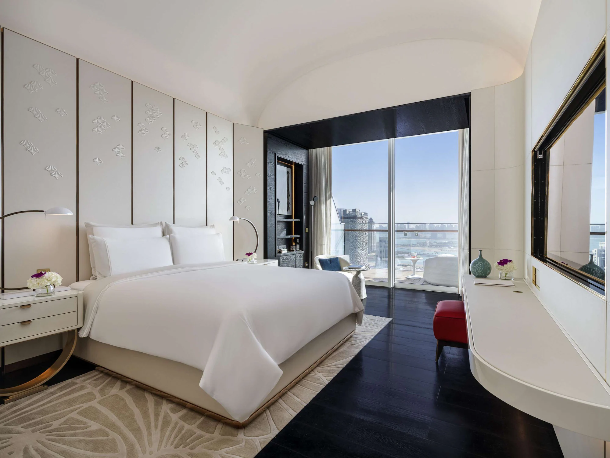 1 Bedroom Doha Theme Double Suite full double bed
