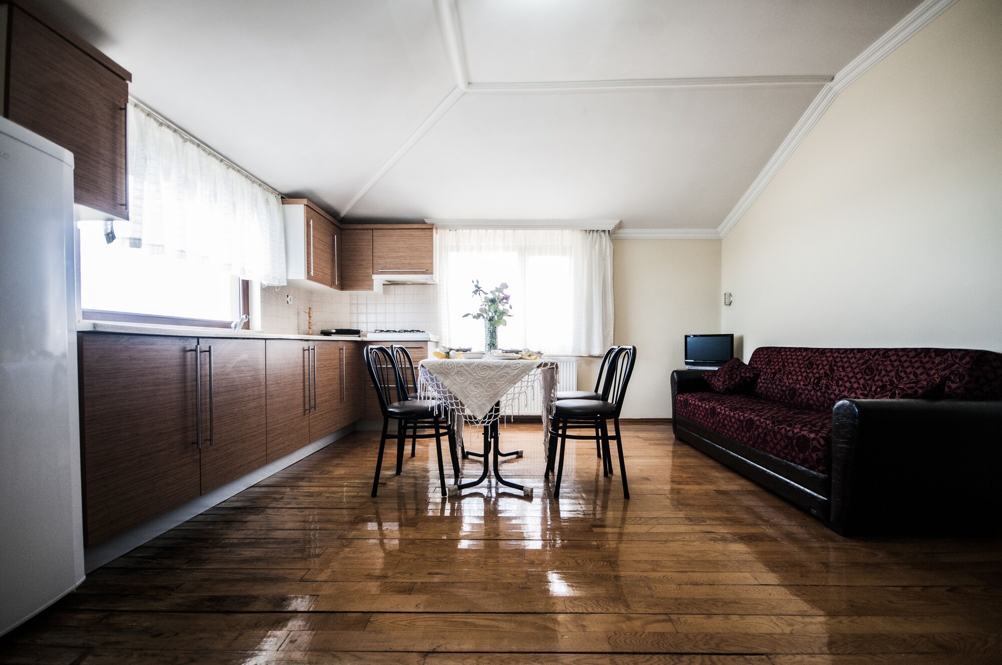1 Bedroom Double Apartment with partial sea view full double bed
