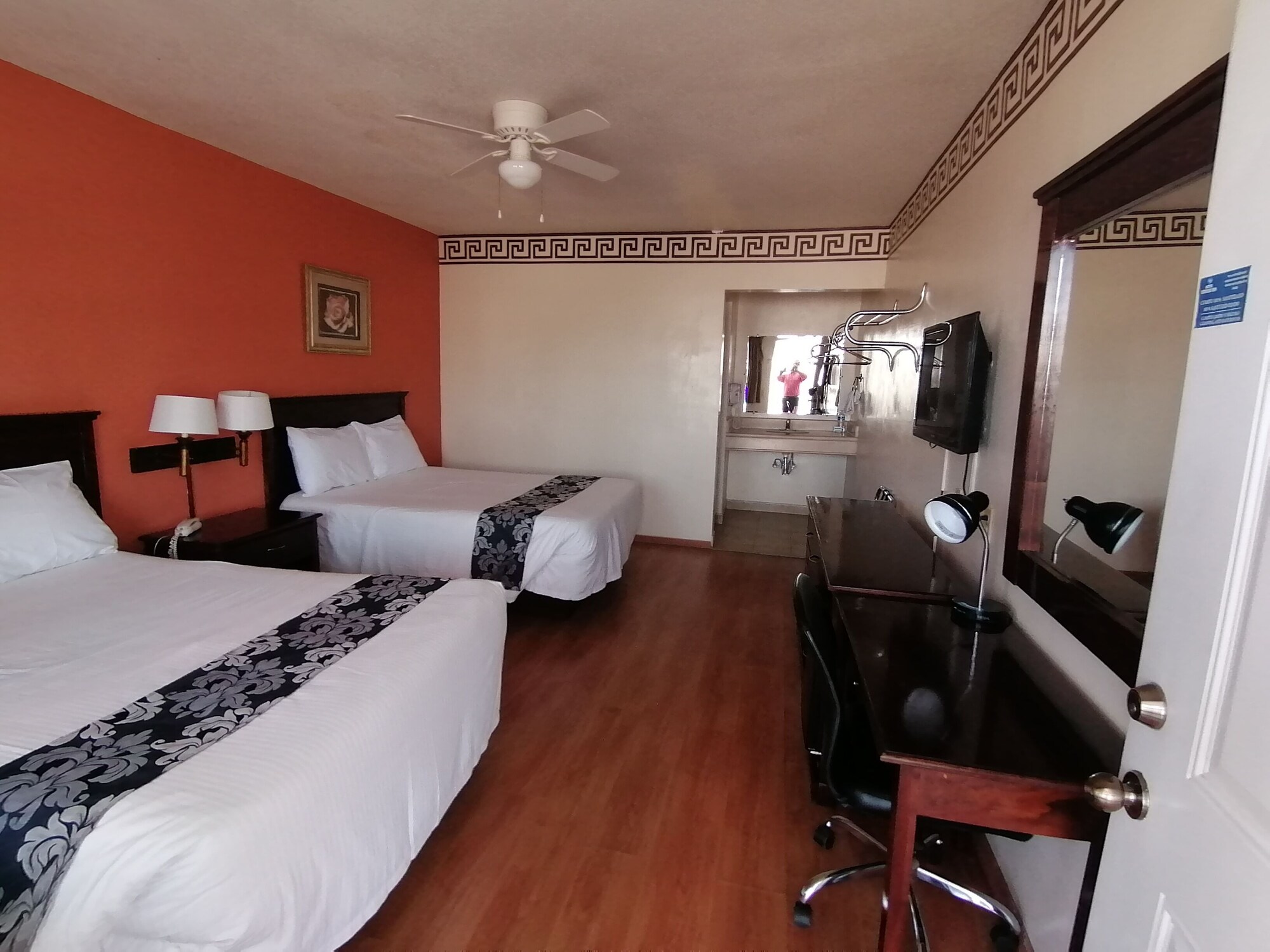 Standard Double room twin beds