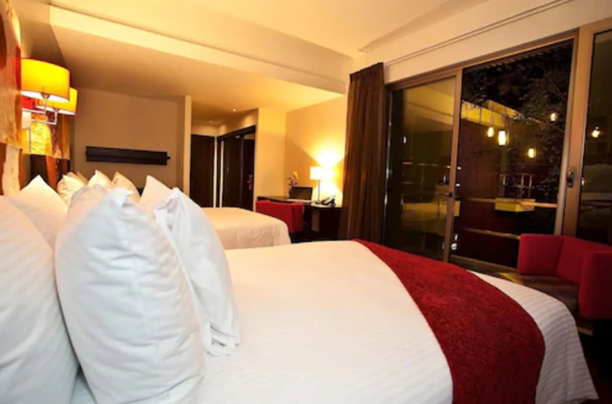 Deluxe Double room full double bed