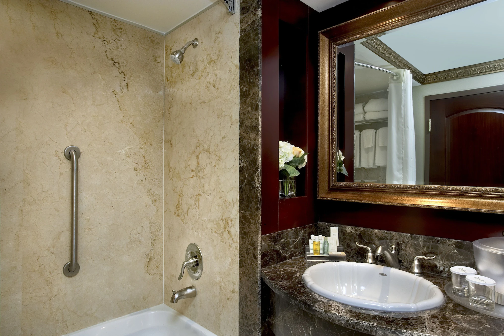 1 Bedroom Double Suite