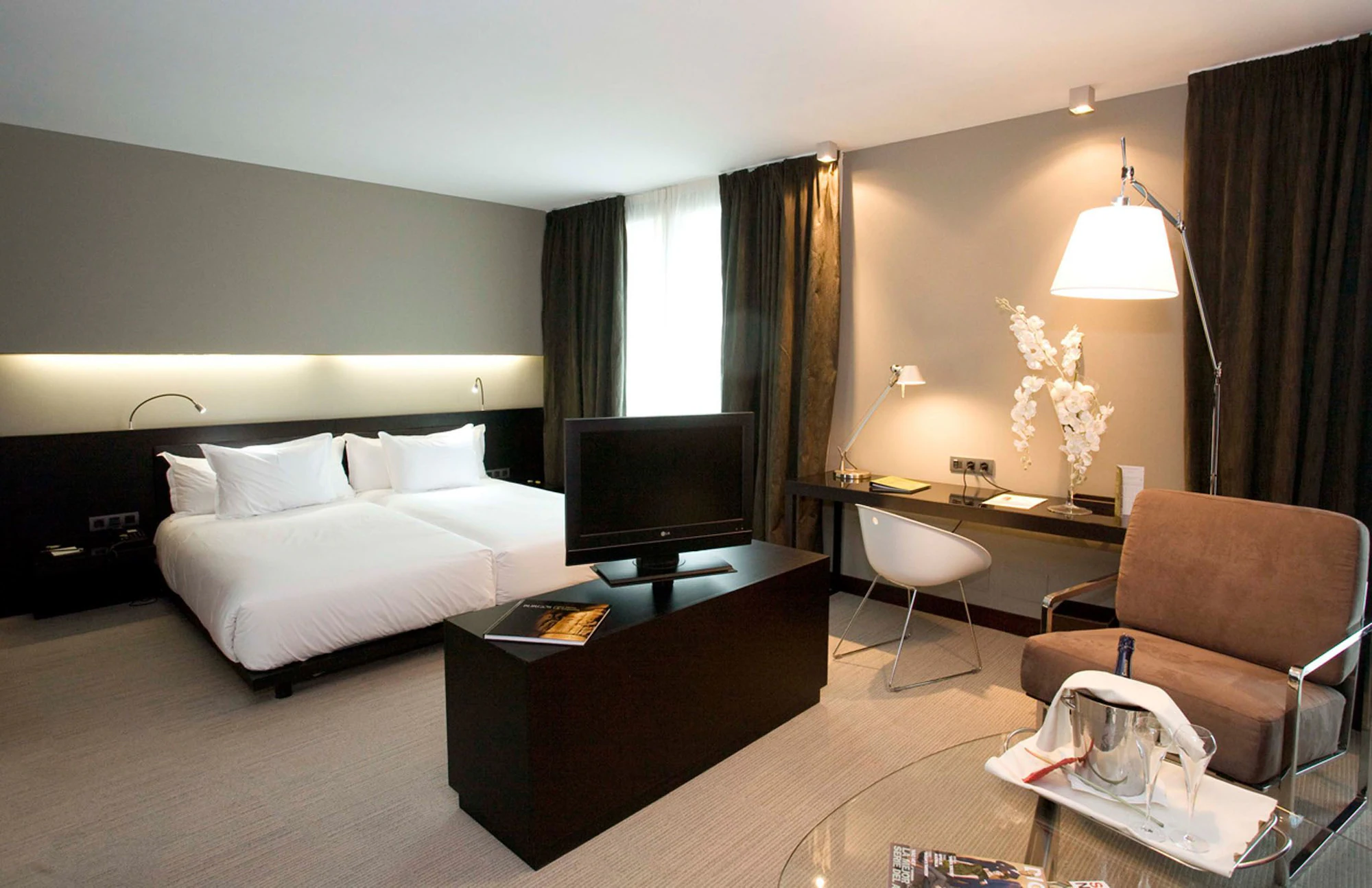 Deluxe Terrace Double room twin beds