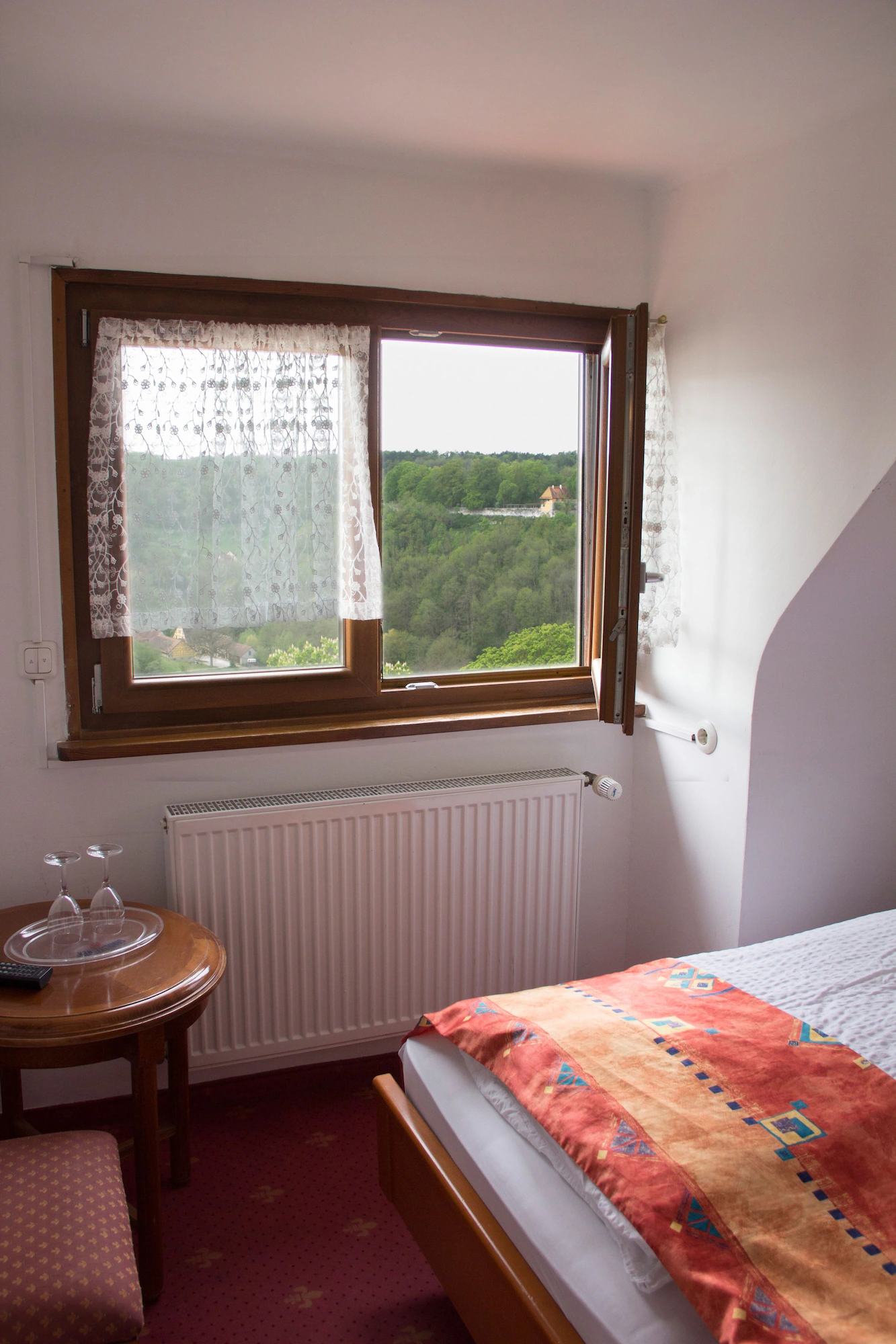 Deluxe Double room with view full double bed