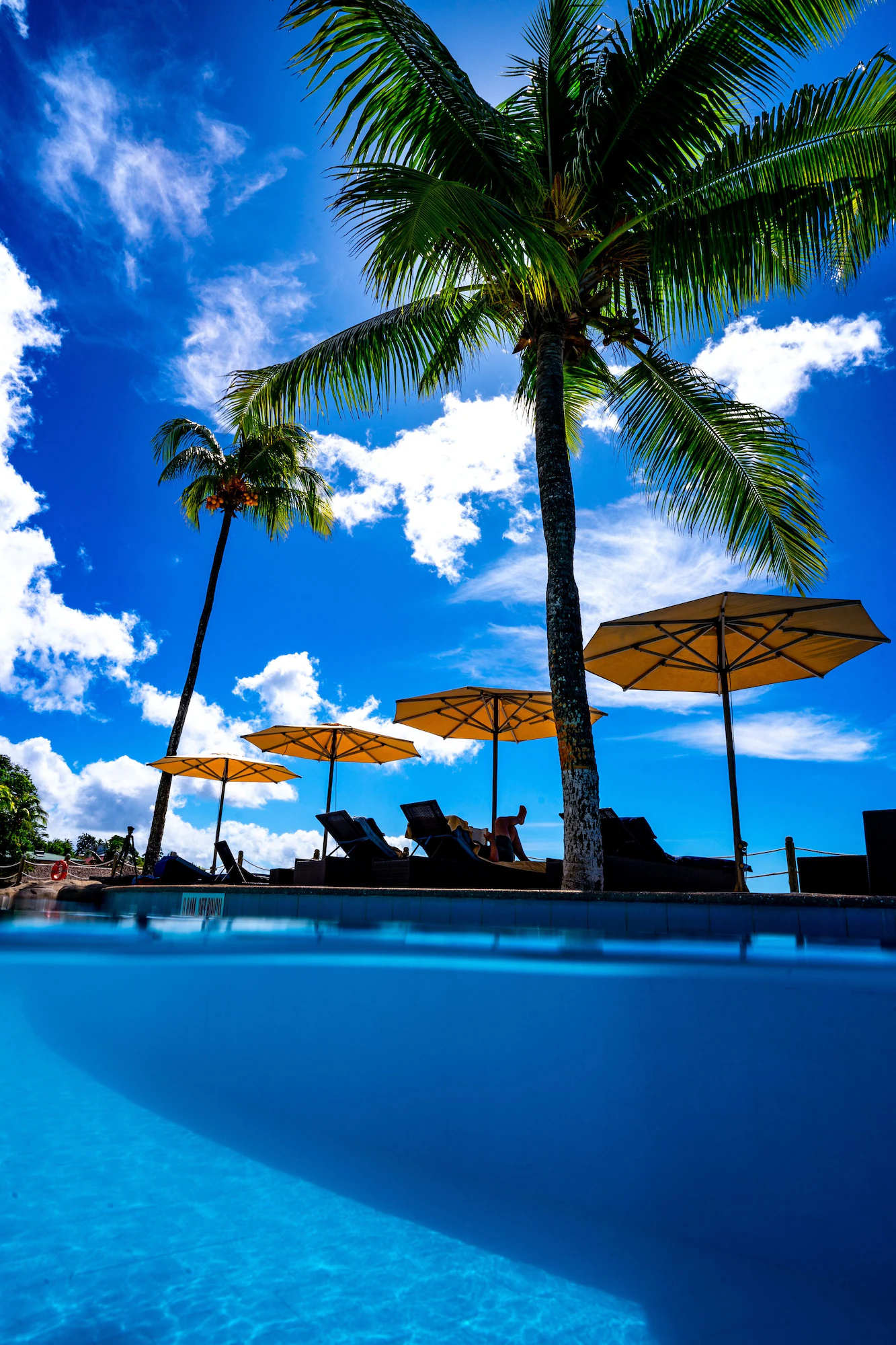 Double Junior Suite with ocean view full double bed