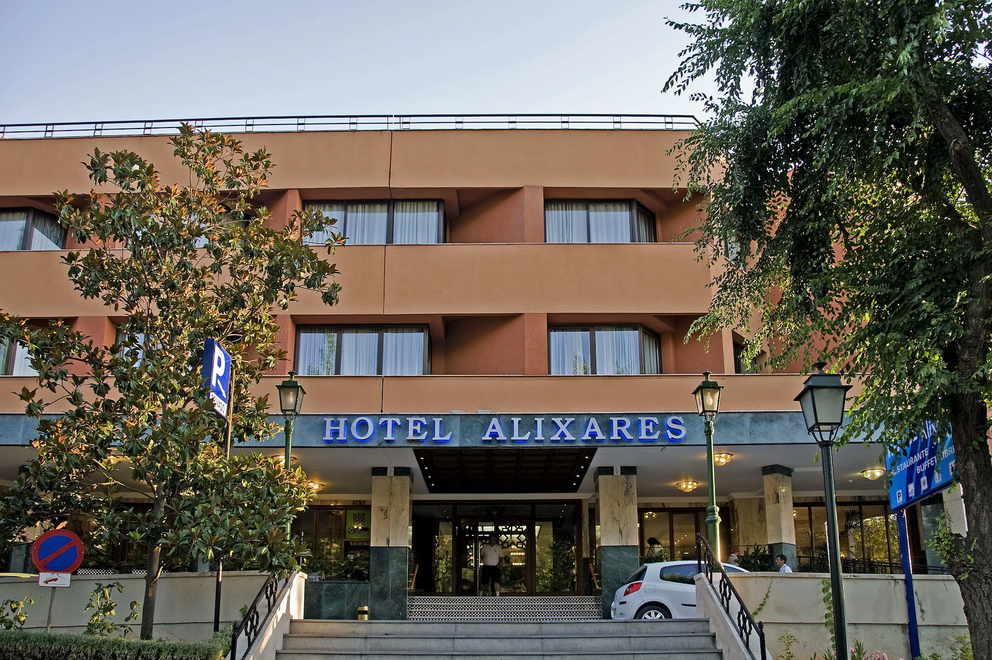Porcel Alixares — photo 69
