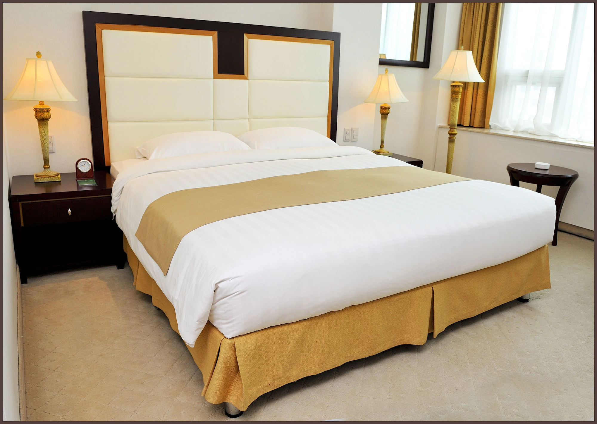 Deluxe Comfort Double room full double bed