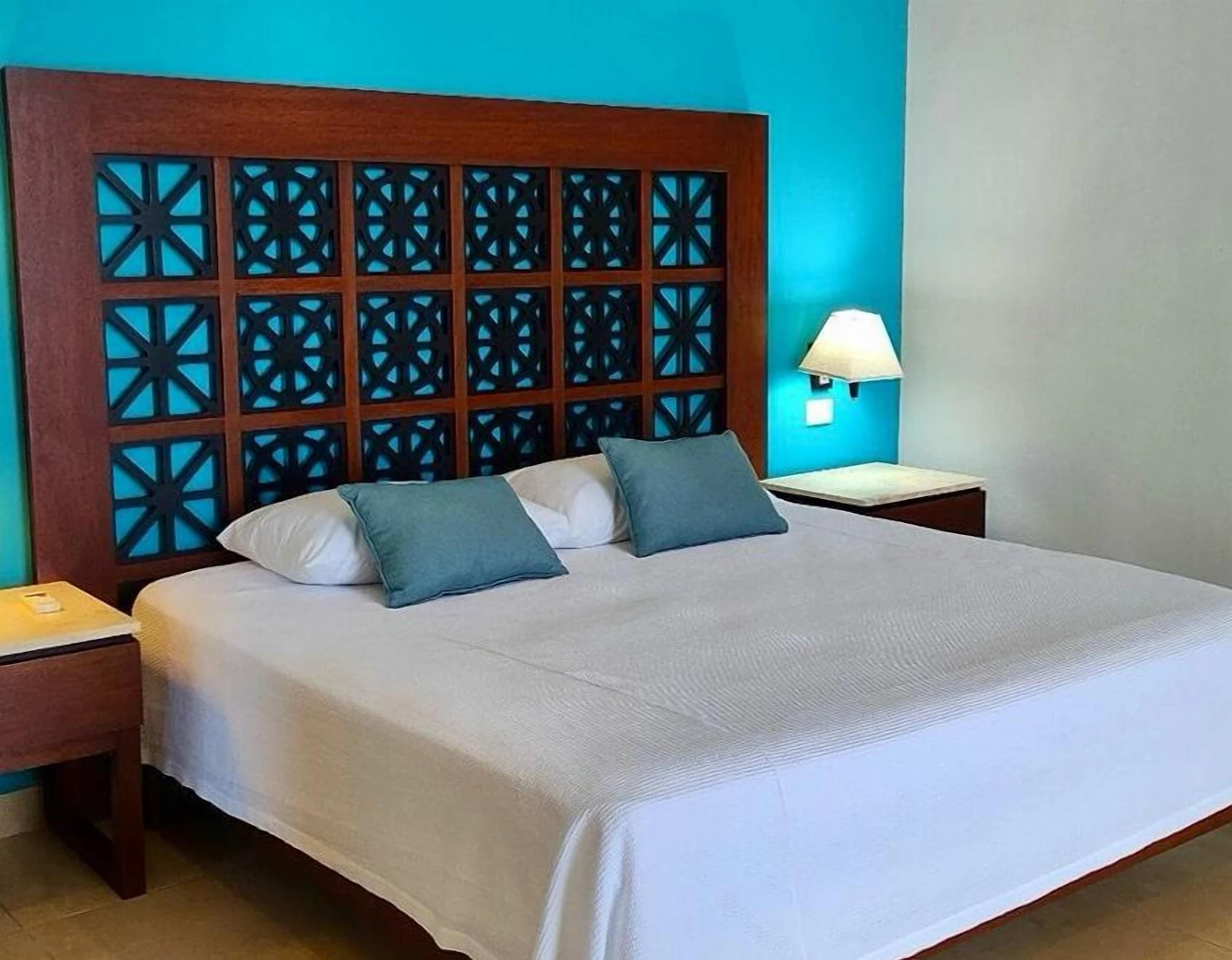 Double Junior Suite full double bed