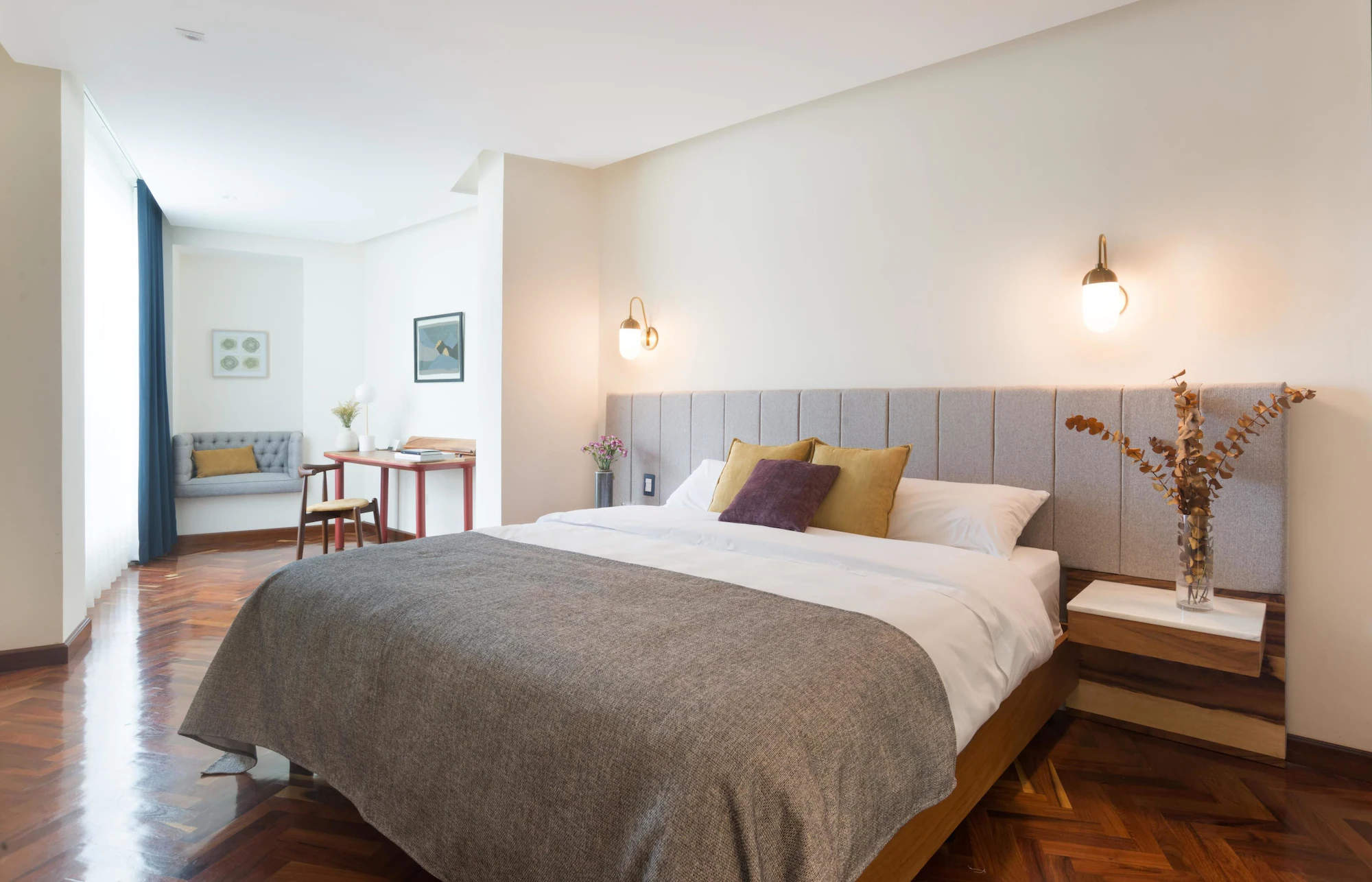 Deluxe Double Suite full double bed