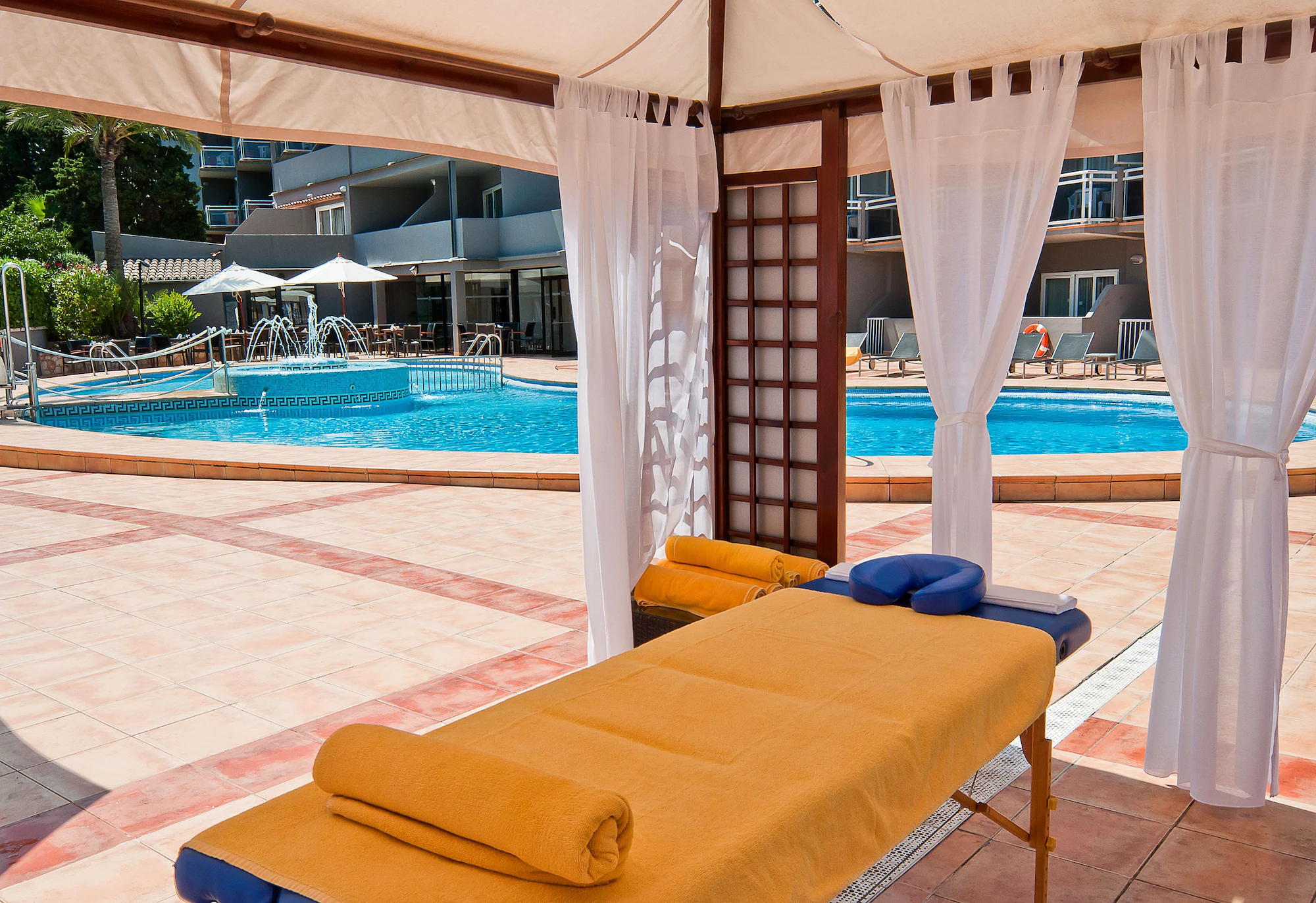 Double room with balcony twin beds