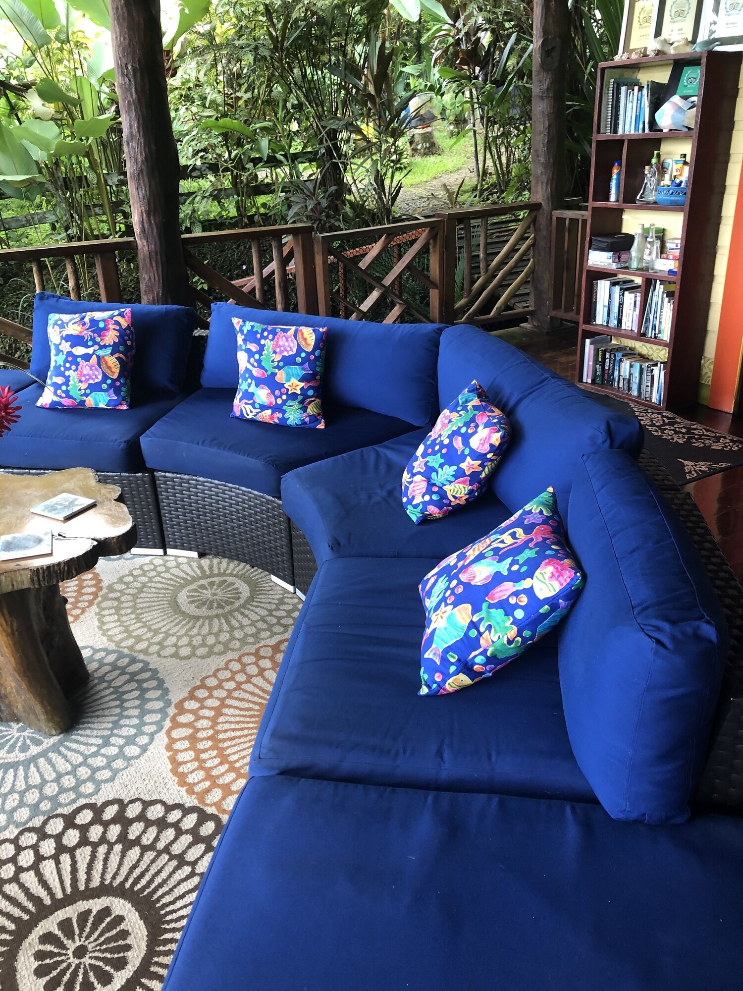 Premium Double room with ocean view full double bed