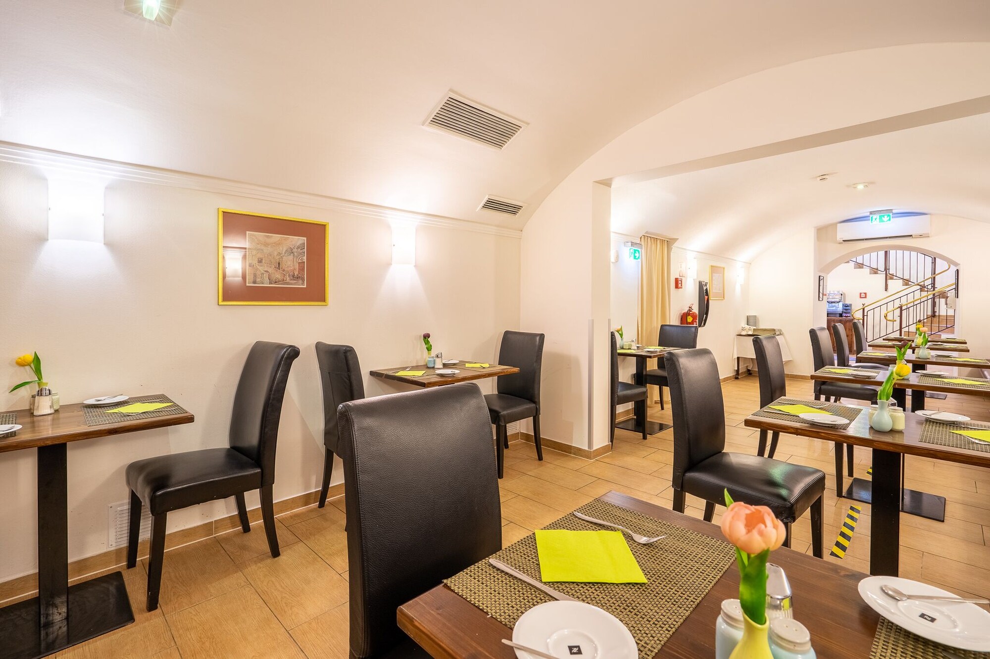 1 Bedroom Standard Double Apartment full double bed