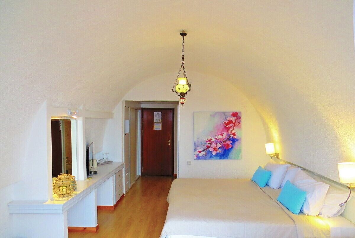 1 Bedroom Double Apartment with sea view