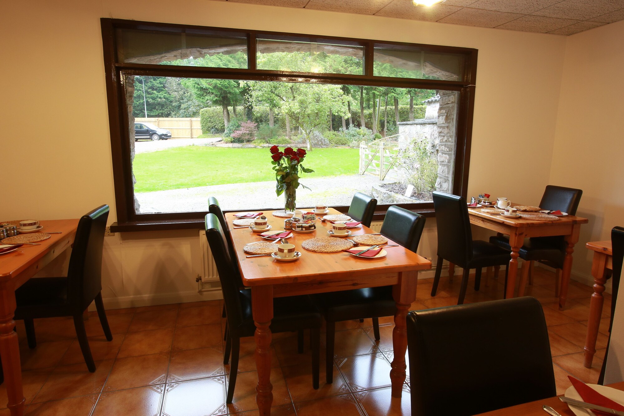 1 Bedroom Grand Double room with river view full double bed