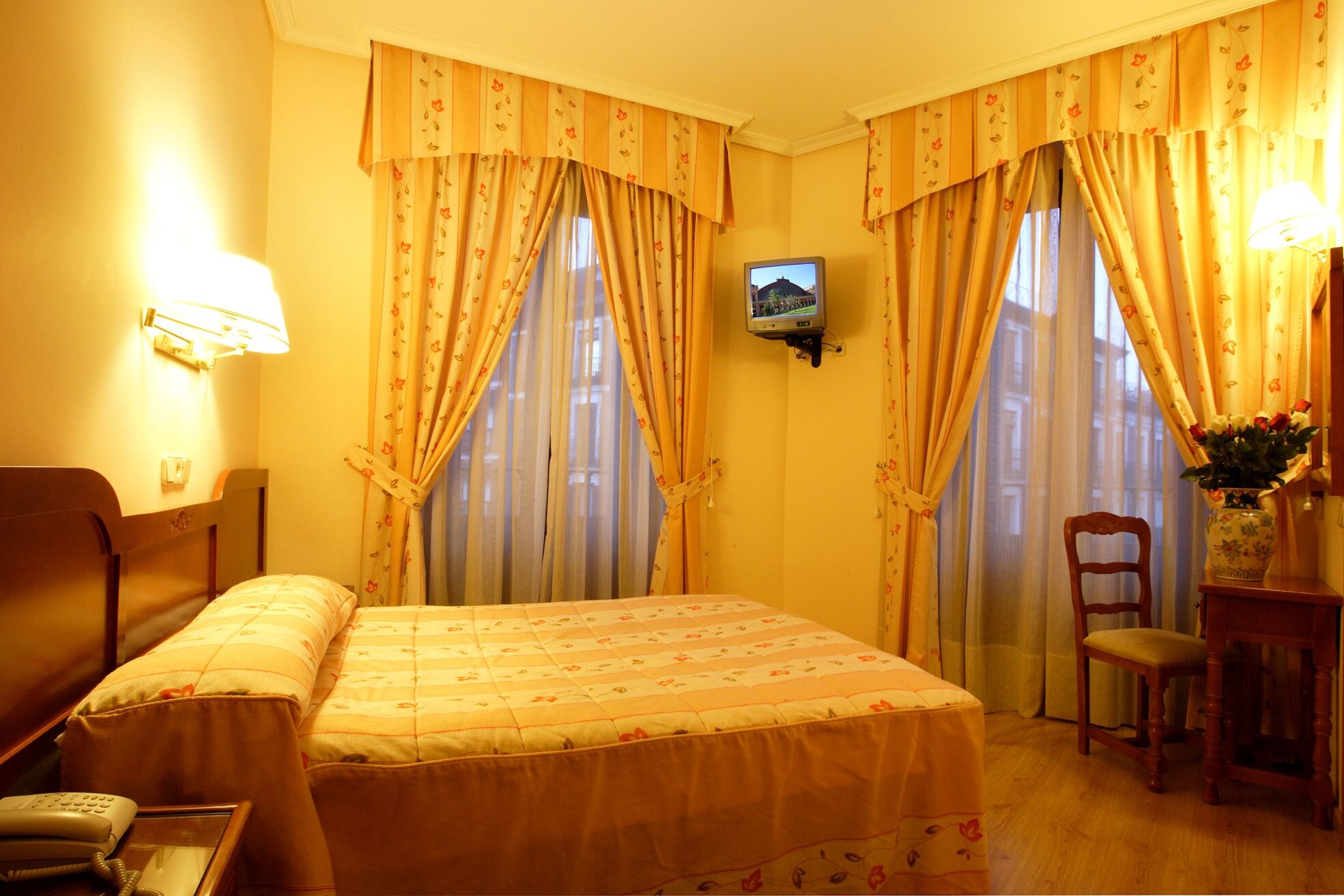 Standard Double room full double bed