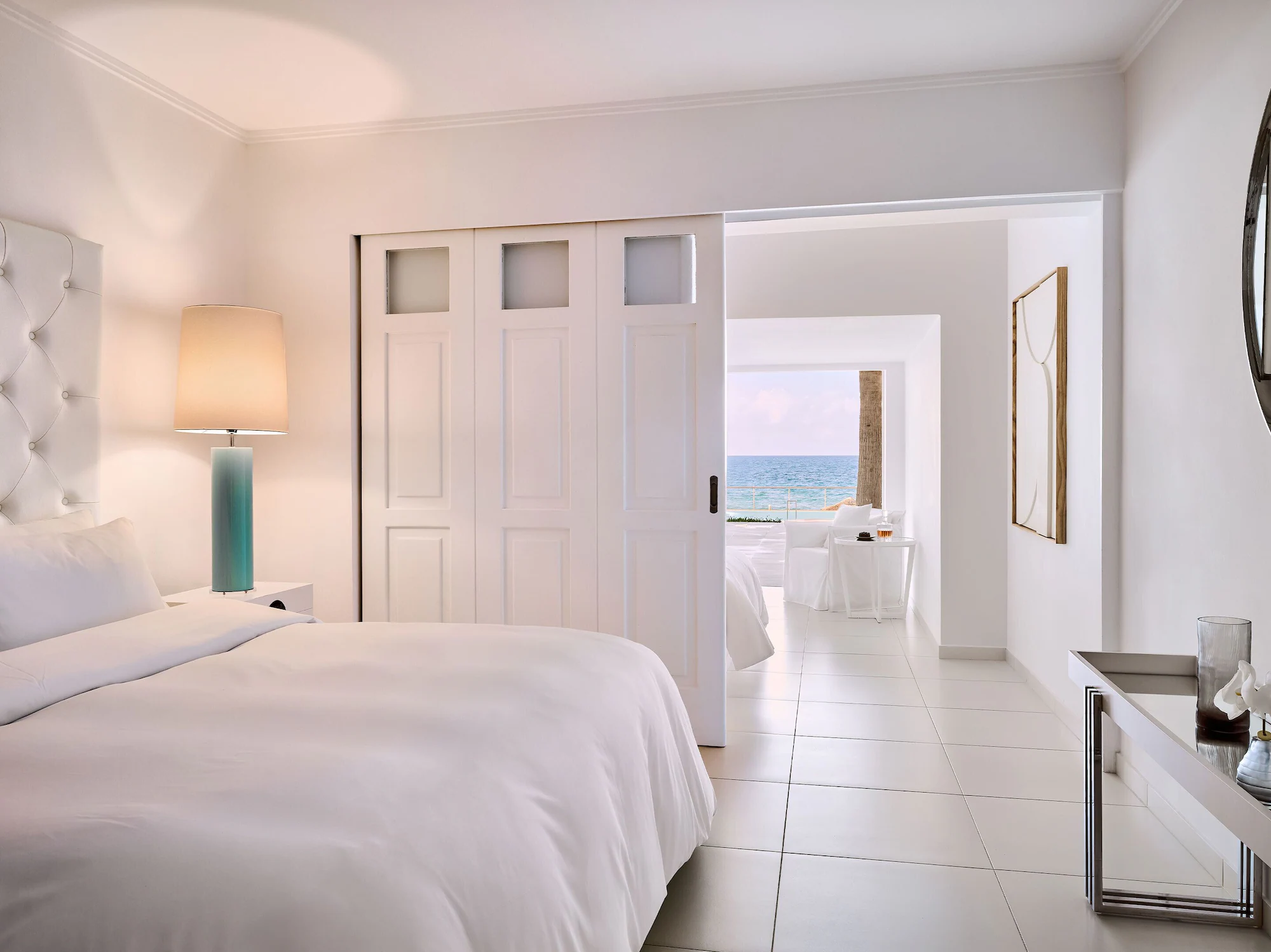 Double Guestroom with sea view full double bed