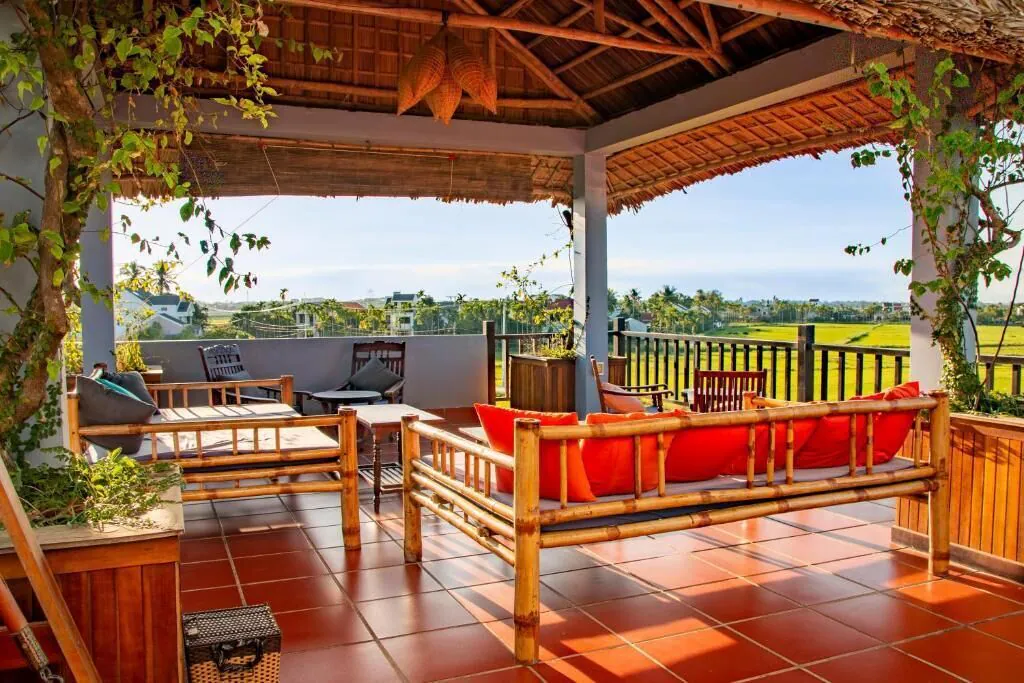 Deluxe Double room with garden view full double bed