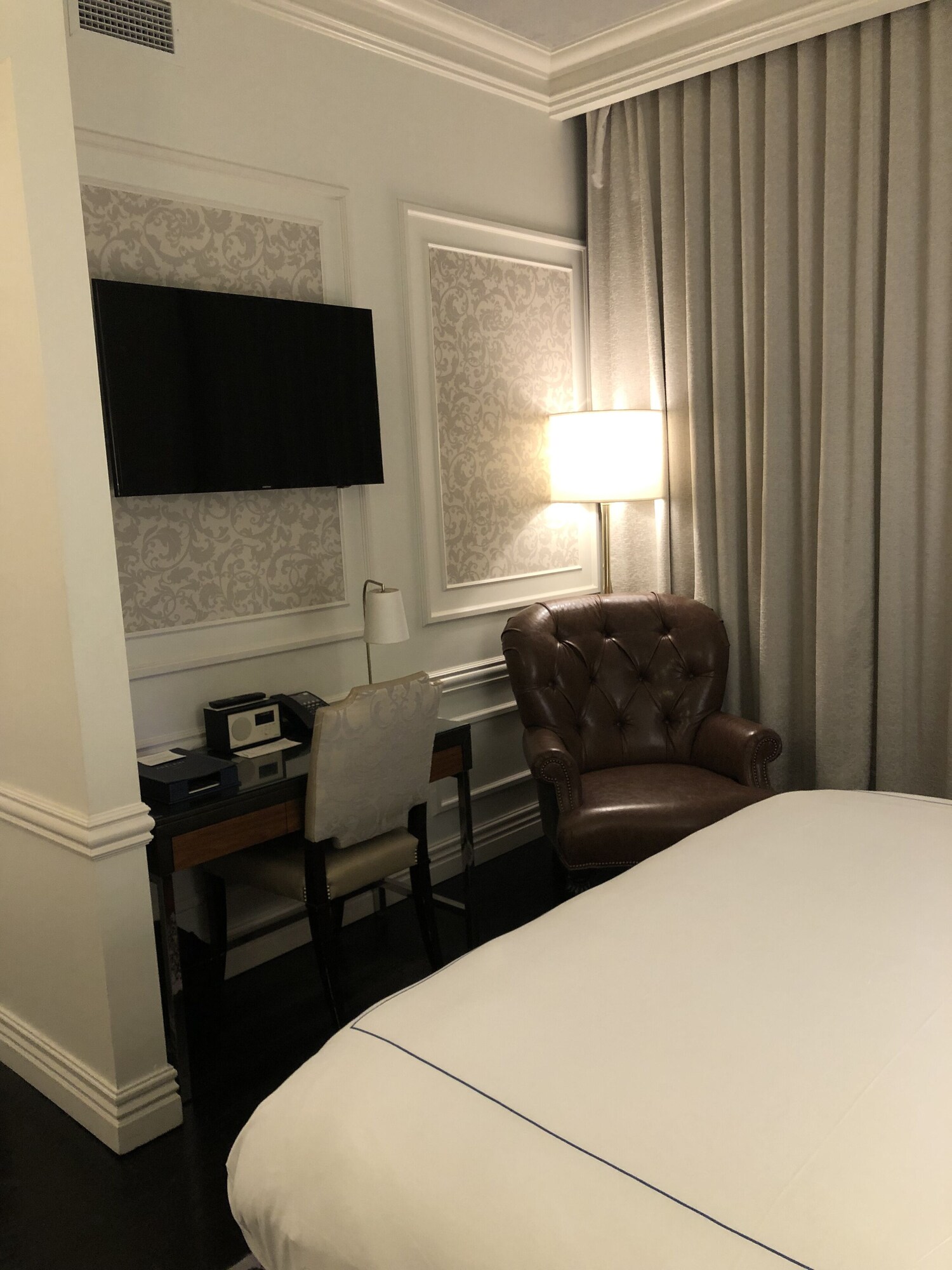 Deluxe Double room full double bed