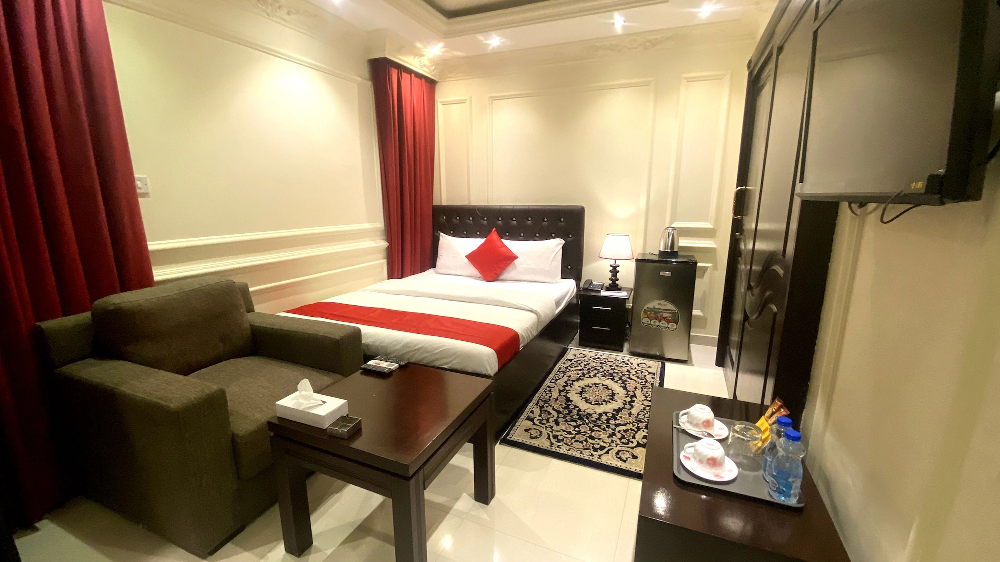 Deluxe Single room single bed