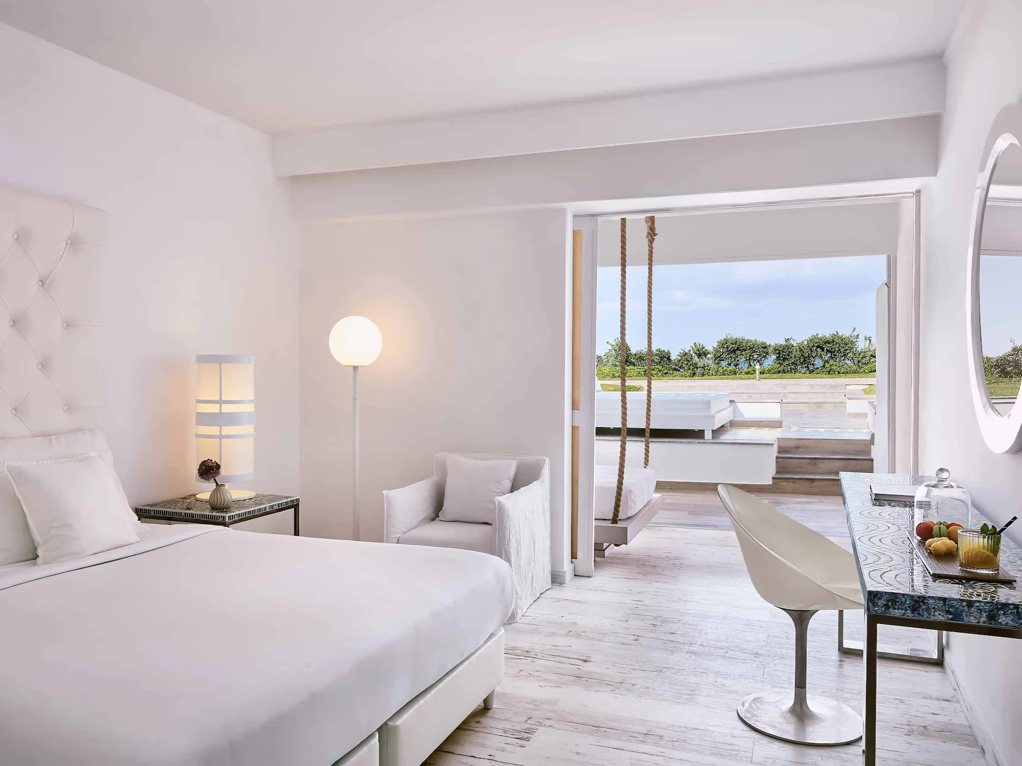 Double Guestroom with garden view twin beds