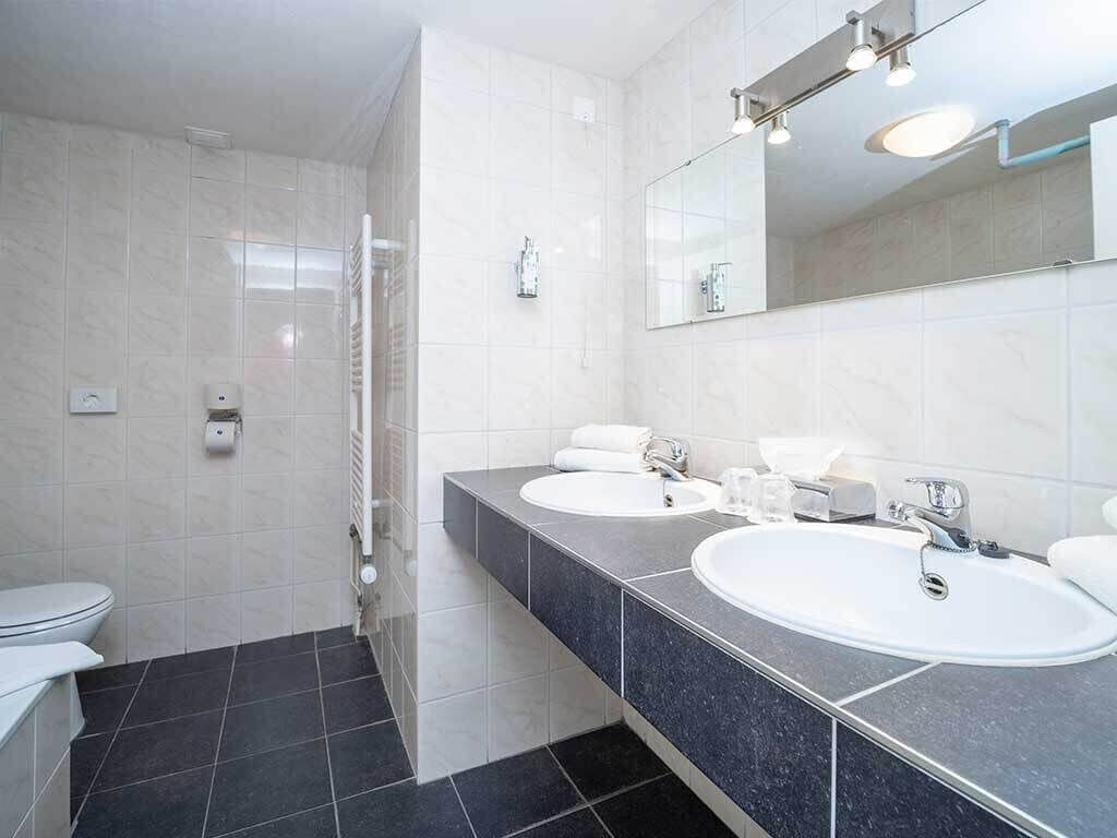 Comfort Double room with balcony full double bed