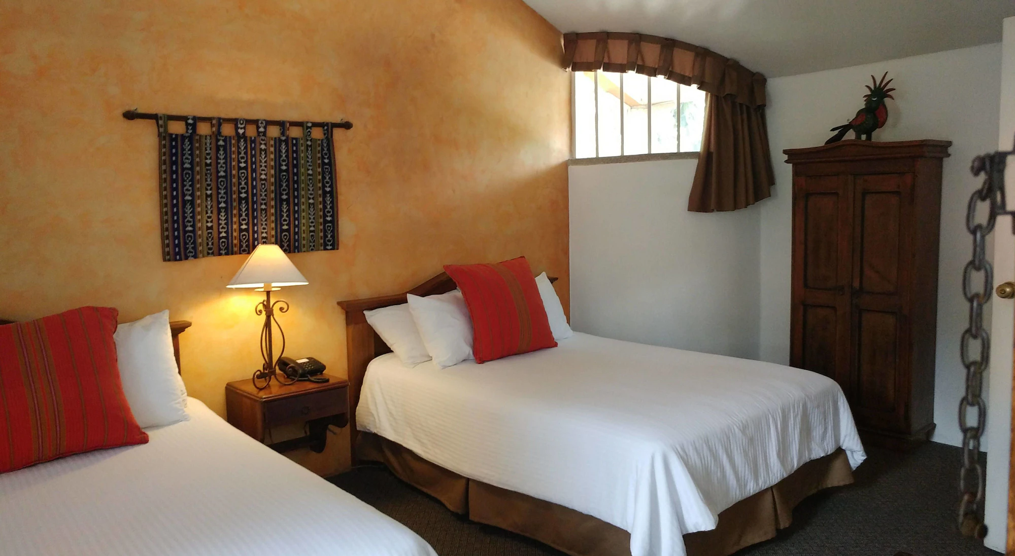1 Bedroom Standard Quadruple room with courtyard view