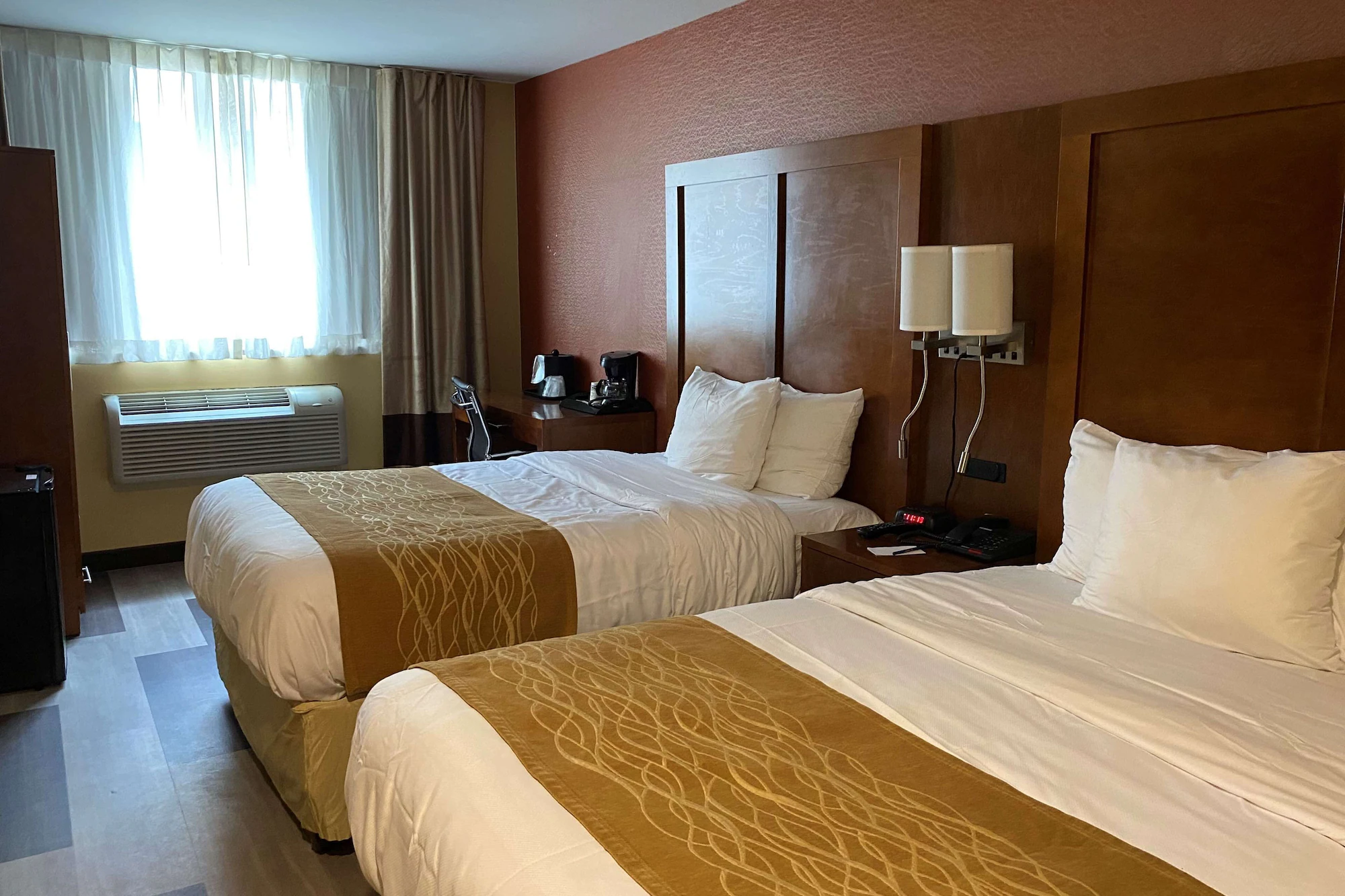 Deluxe Quadruple room twin beds